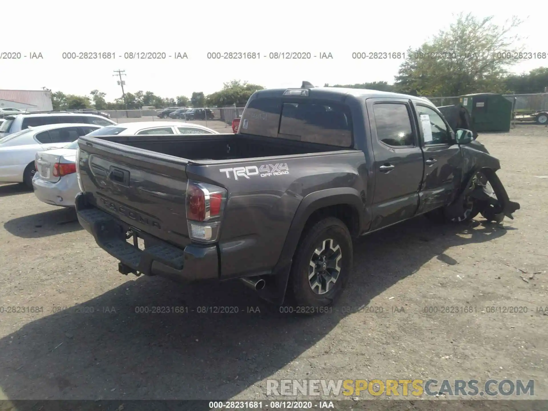 4 Photograph of a damaged car 5TFCZ5AN9LX212305 TOYOTA TACOMA 4WD 2020