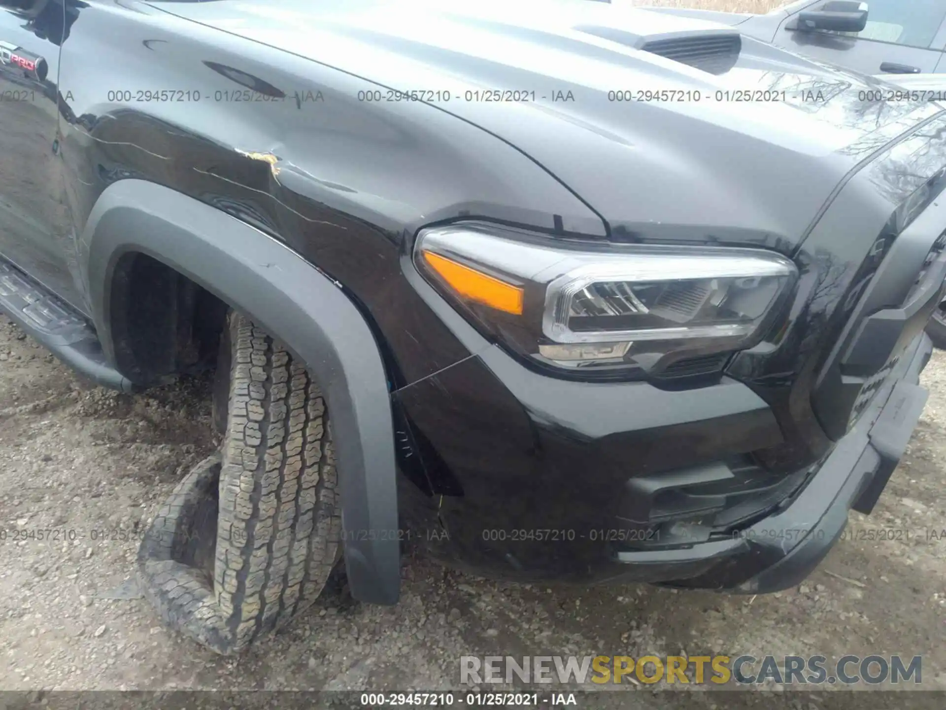 6 Photograph of a damaged car 5TFCZ5AN9LX222798 TOYOTA TACOMA 4WD 2020