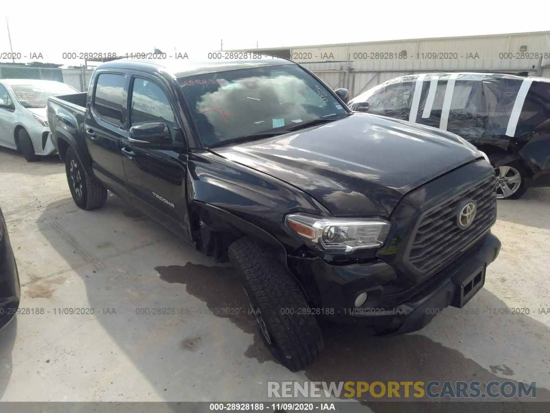 1 Photograph of a damaged car 5TFCZ5AN9LX230559 TOYOTA TACOMA 4WD 2020