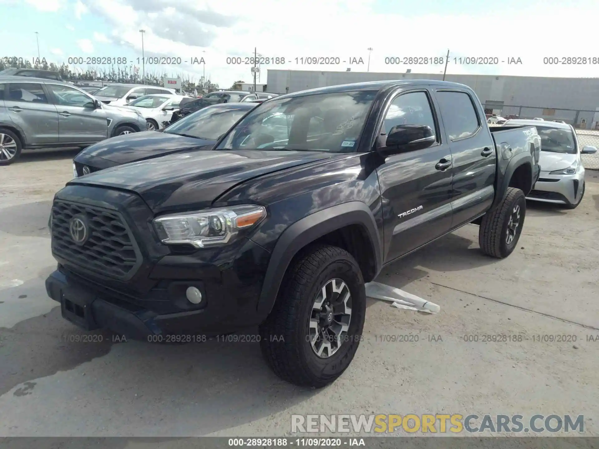 2 Photograph of a damaged car 5TFCZ5AN9LX230559 TOYOTA TACOMA 4WD 2020