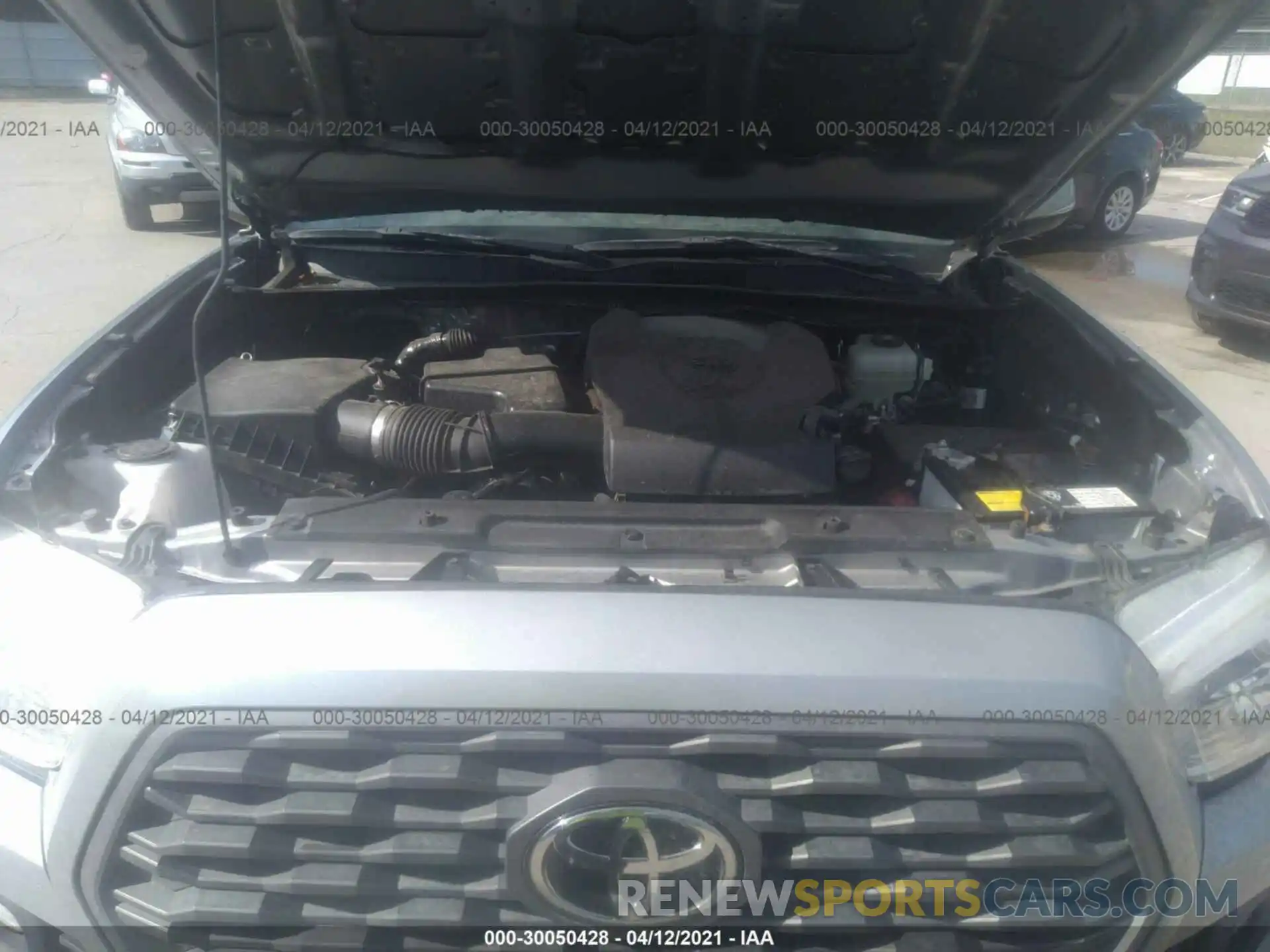 10 Photograph of a damaged car 5TFCZ5AN9LX230786 TOYOTA TACOMA 4WD 2020