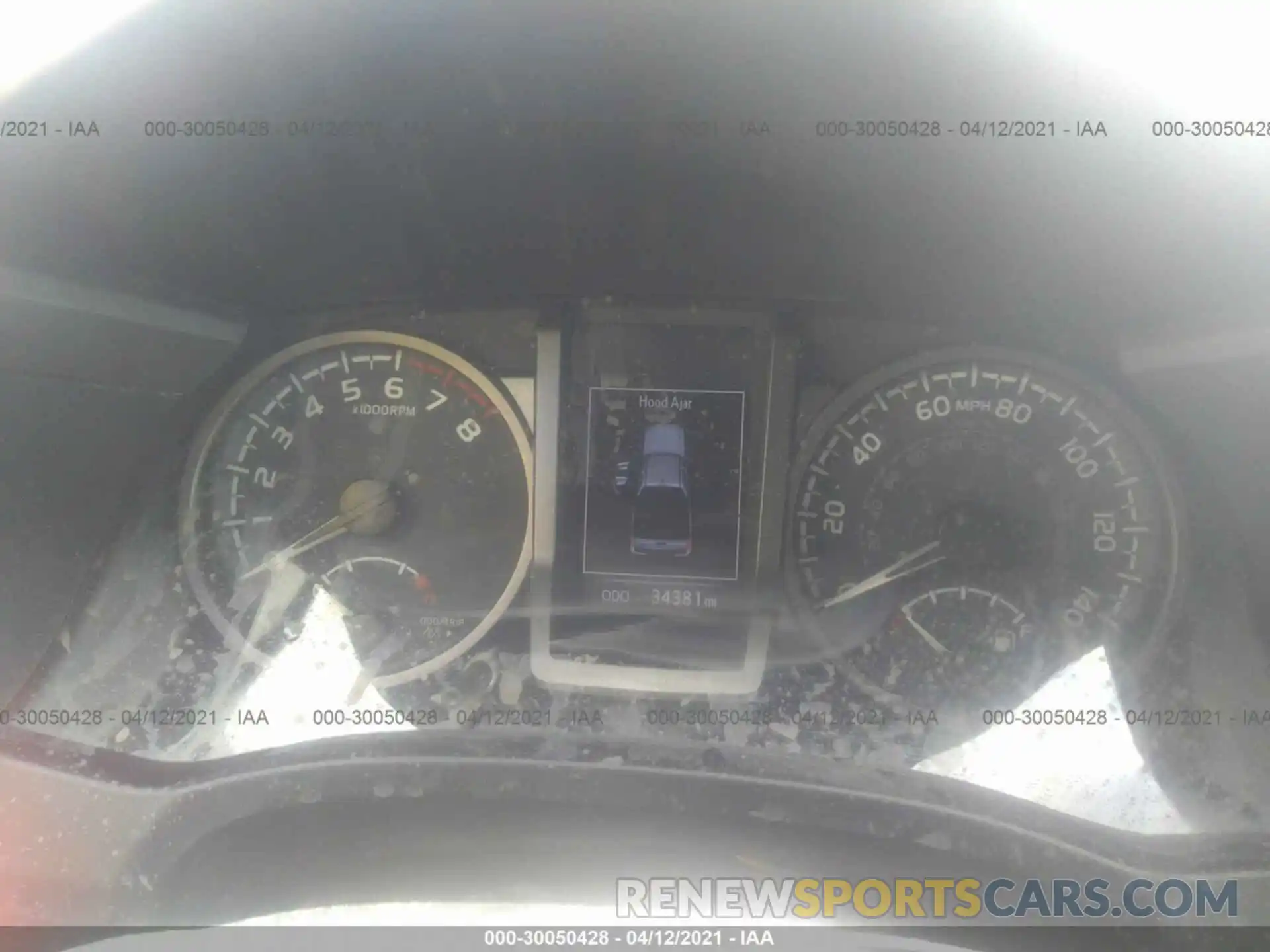 7 Photograph of a damaged car 5TFCZ5AN9LX230786 TOYOTA TACOMA 4WD 2020