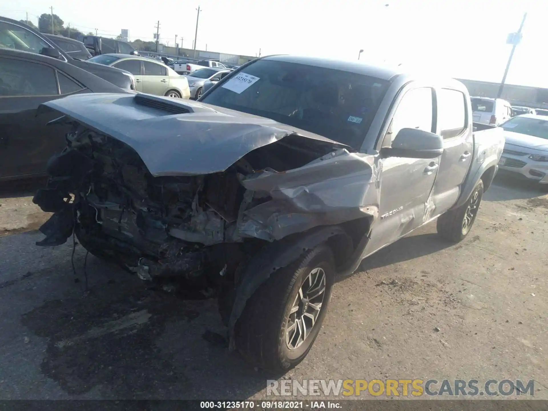 2 Photograph of a damaged car 5TFCZ5AN9LX234921 TOYOTA TACOMA 4WD 2020