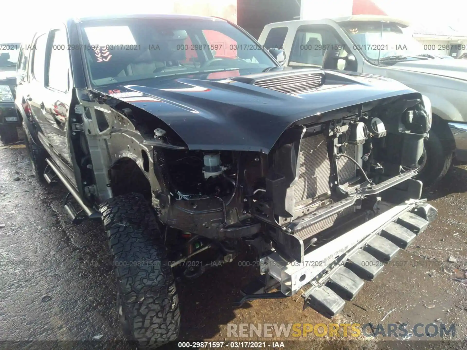 6 Photograph of a damaged car 5TFCZ5AN9LX237849 TOYOTA TACOMA 4WD 2020