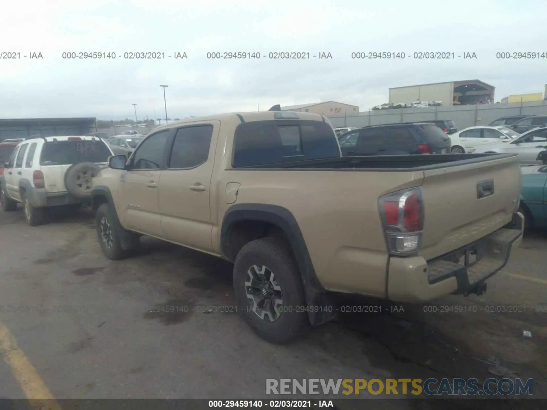 3 Photograph of a damaged car 5TFCZ5ANXLX220428 TOYOTA TACOMA 4WD 2020