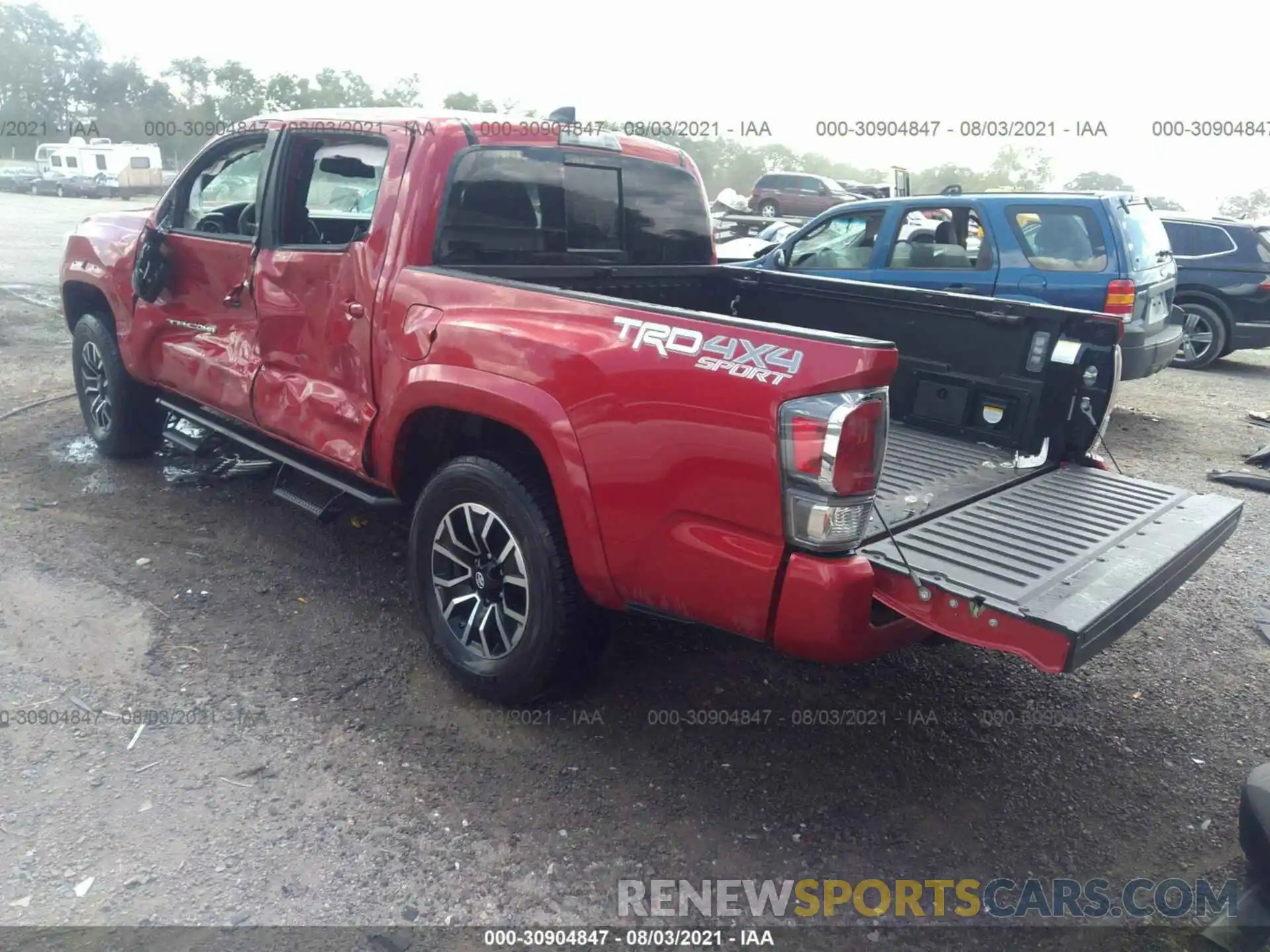 3 Фотография поврежденного автомобиля 5TFCZ5ANXLX220994 TOYOTA TACOMA 4WD 2020