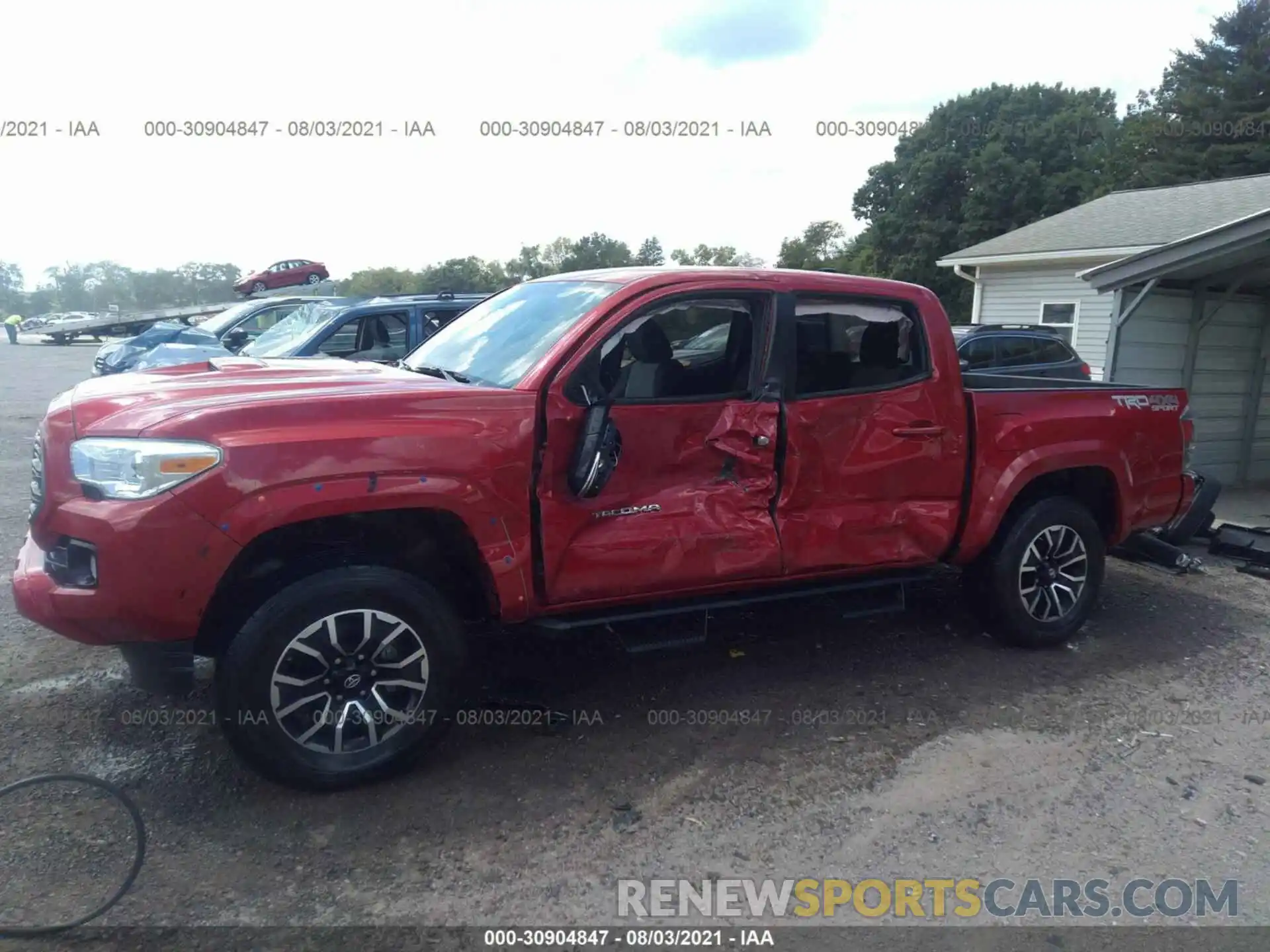 6 Photograph of a damaged car 5TFCZ5ANXLX220994 TOYOTA TACOMA 4WD 2020