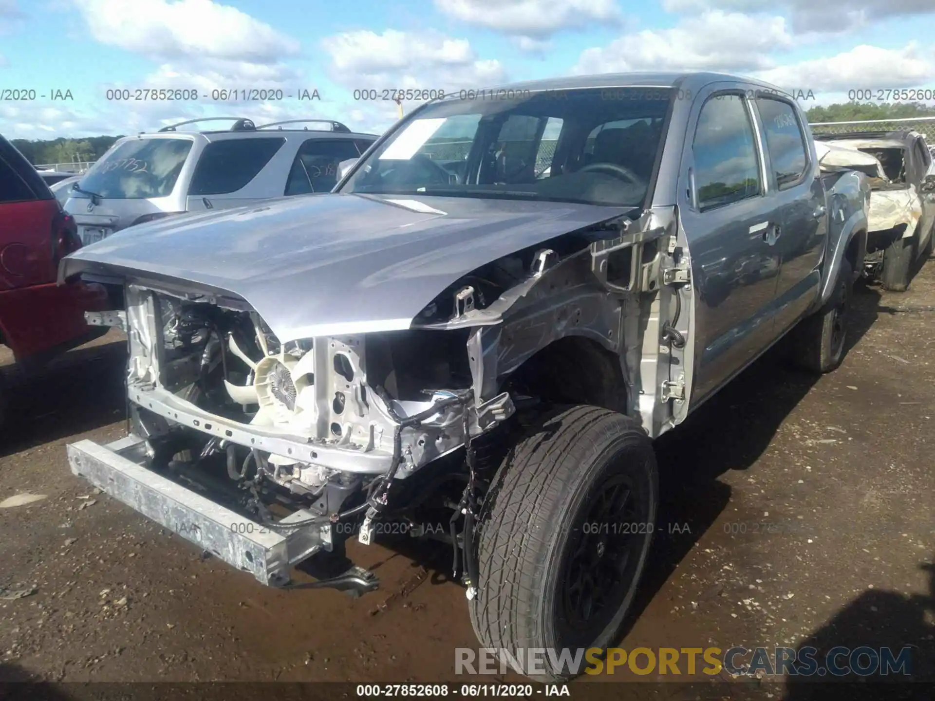 2 Photograph of a damaged car 5TFCZ5ANXLX224981 TOYOTA TACOMA 4WD 2020