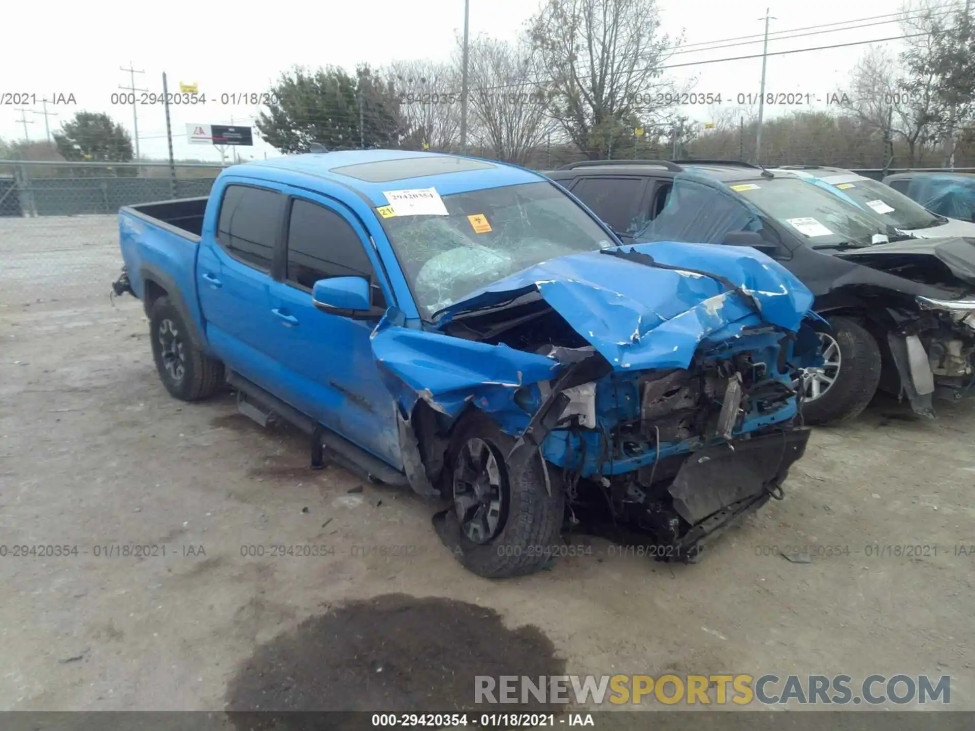 1 Photograph of a damaged car 5TFCZ5ANXLX227962 TOYOTA TACOMA 4WD 2020