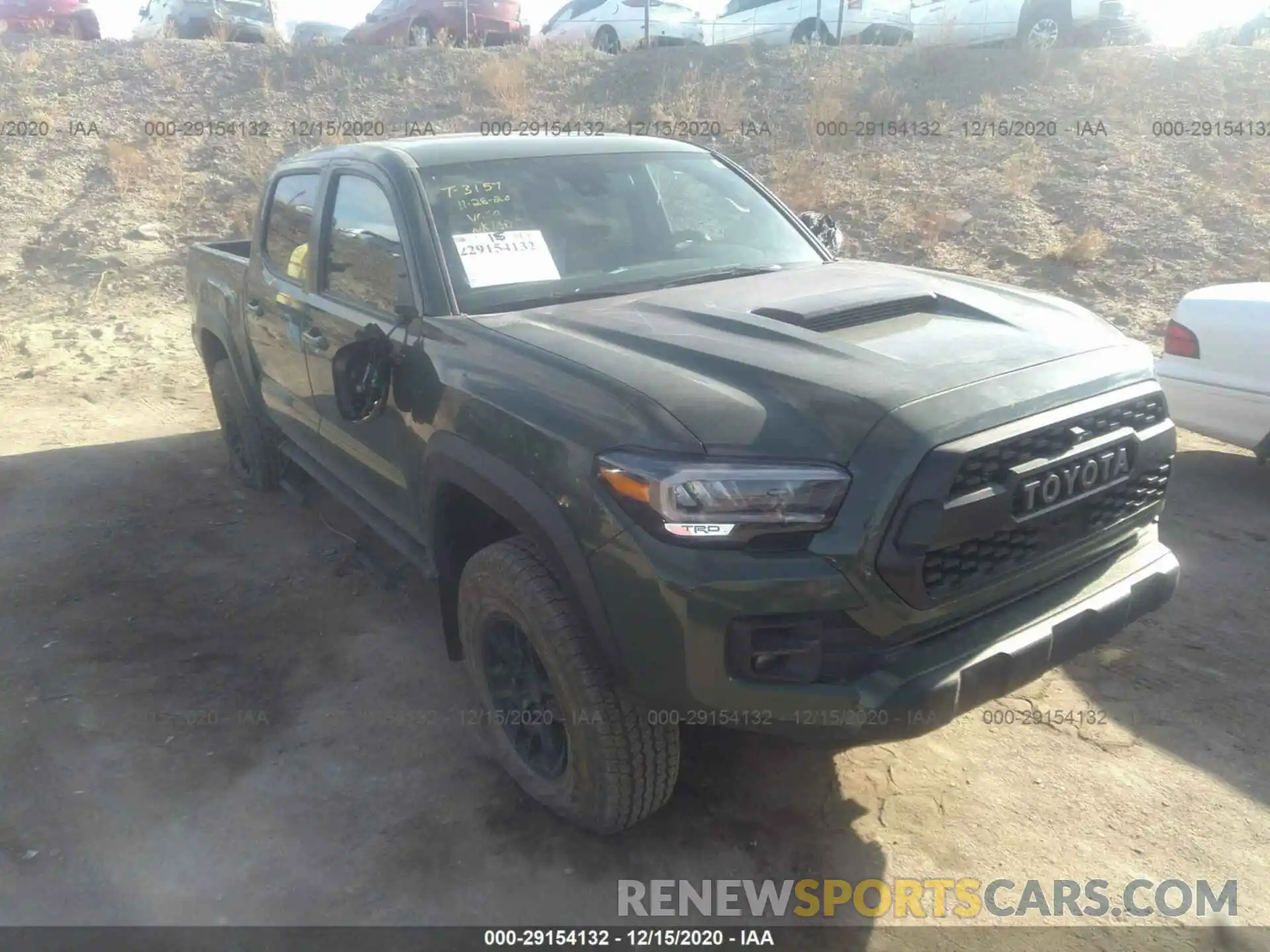 1 Photograph of a damaged car 5TFCZ5ANXLX230344 TOYOTA TACOMA 4WD 2020