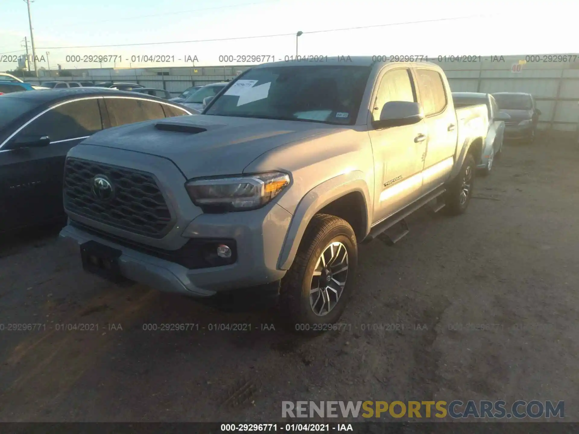 2 Фотография поврежденного автомобиля 5TFCZ5ANXLX240825 TOYOTA TACOMA 4WD 2020