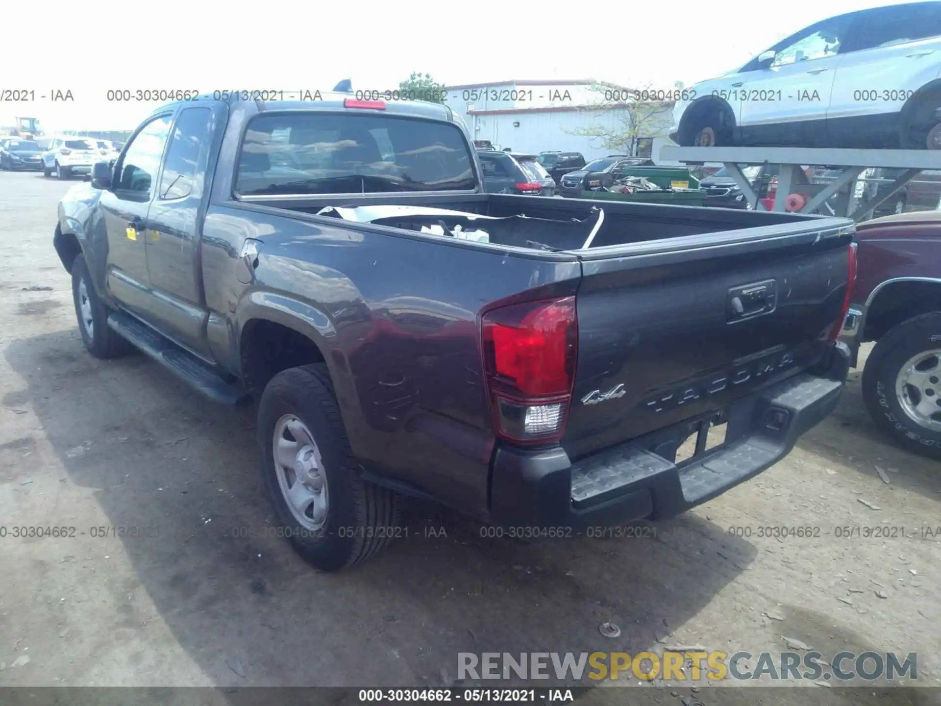 3 Photograph of a damaged car 5TFSX5EN4LX071896 TOYOTA TACOMA 4WD 2020