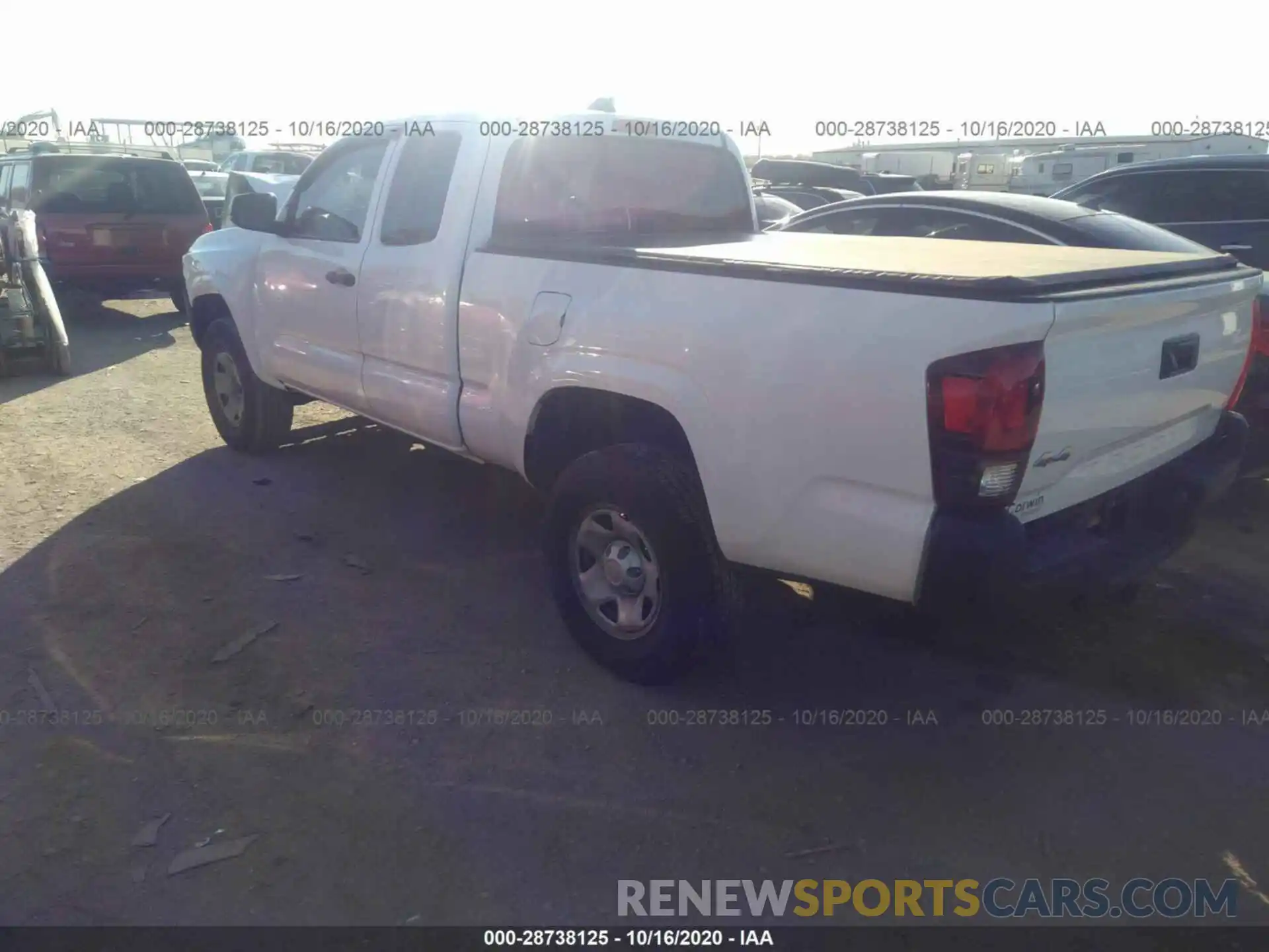 3 Photograph of a damaged car 5TFSX5EN4LX073311 TOYOTA TACOMA 4WD 2020