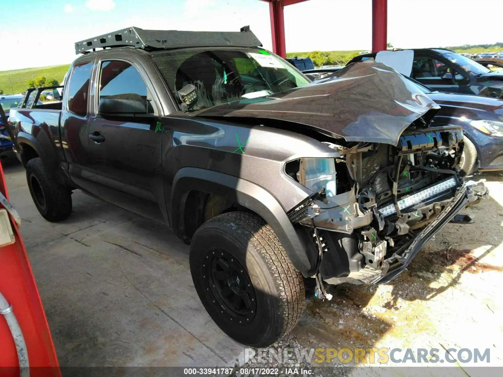 1 Photograph of a damaged car 5TFSX5EN5LX072457 TOYOTA TACOMA 4WD 2020