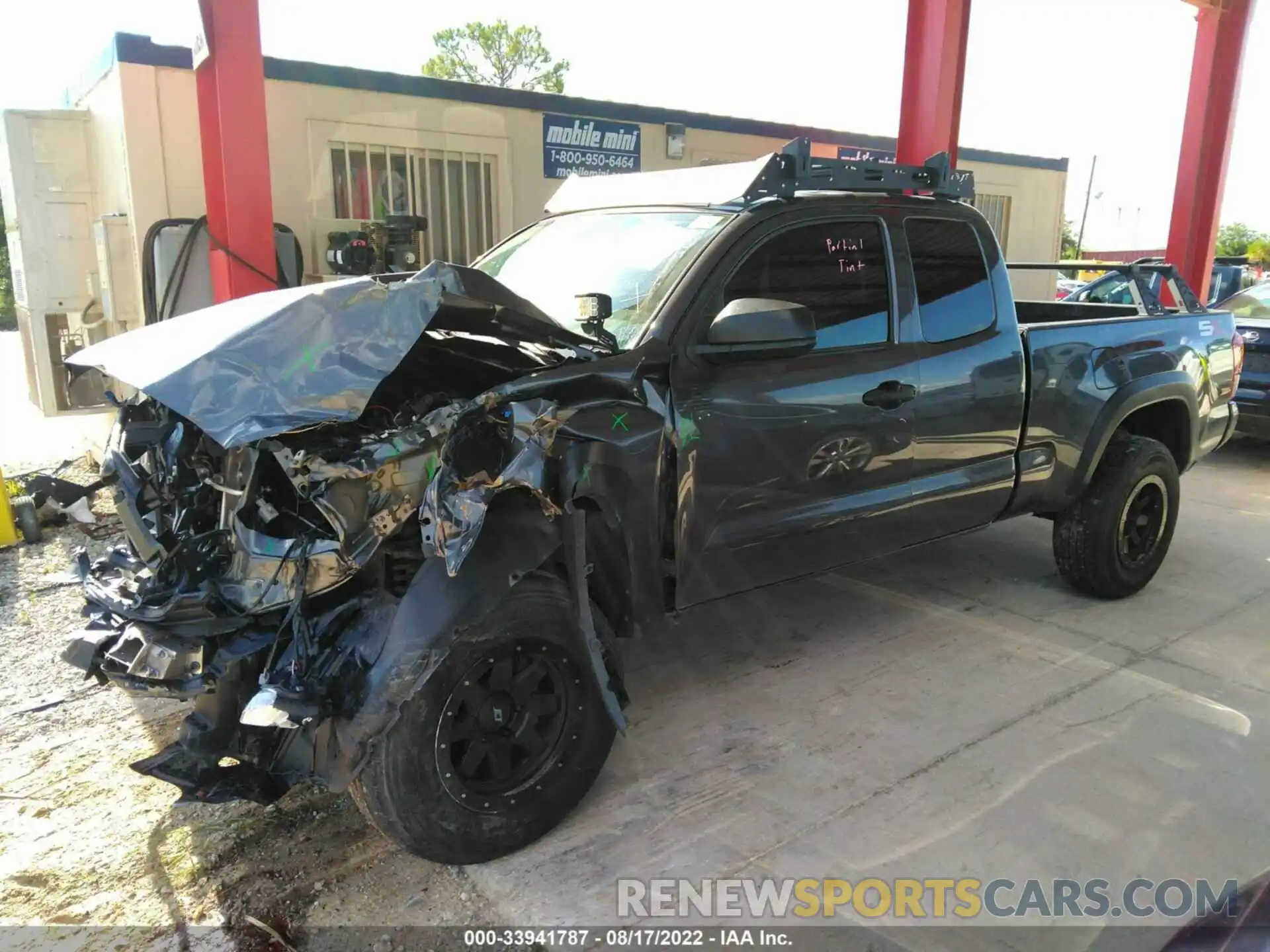 2 Photograph of a damaged car 5TFSX5EN5LX072457 TOYOTA TACOMA 4WD 2020