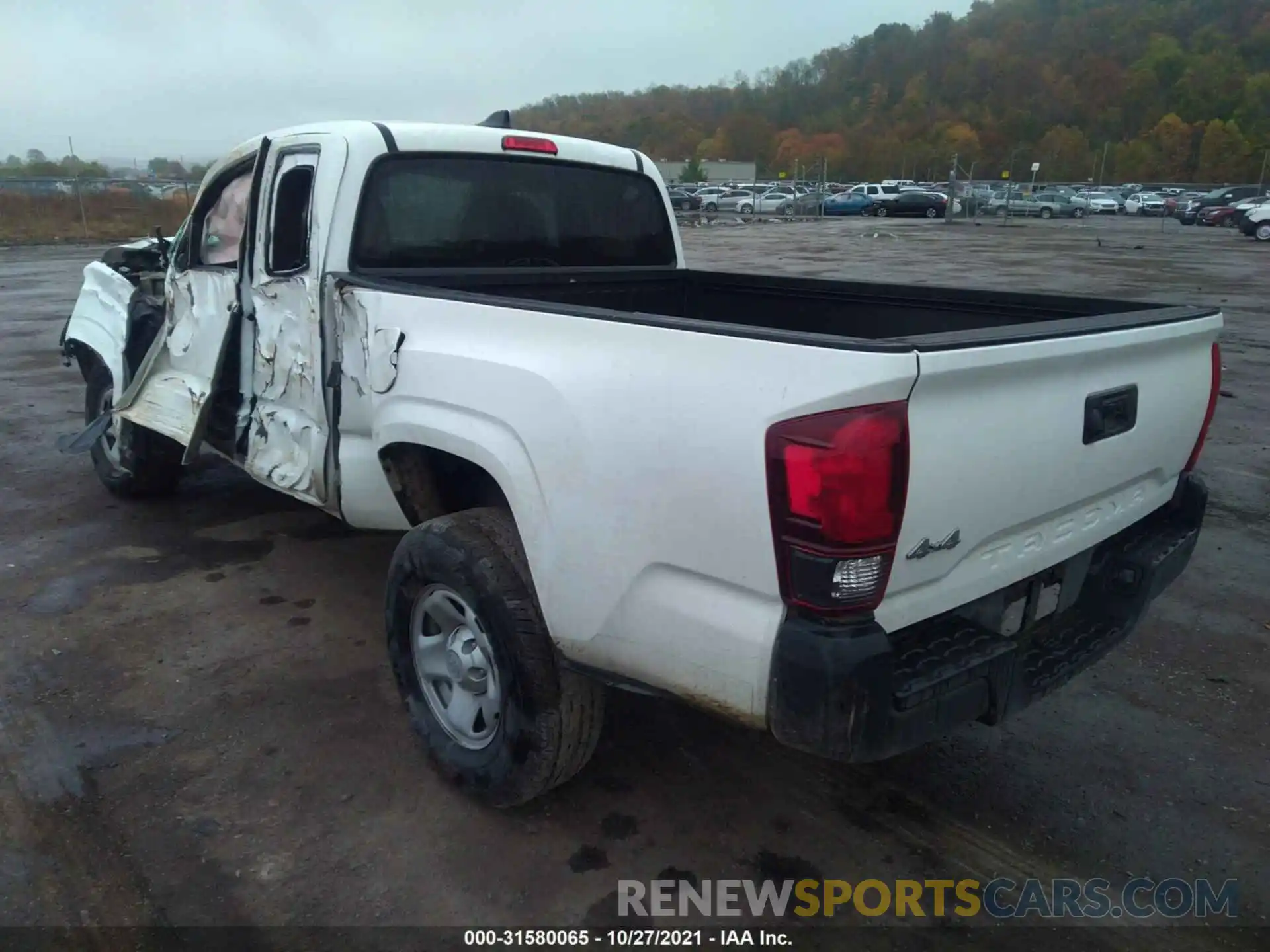 3 Photograph of a damaged car 5TFSX5EN8LX071108 TOYOTA TACOMA 4WD 2020