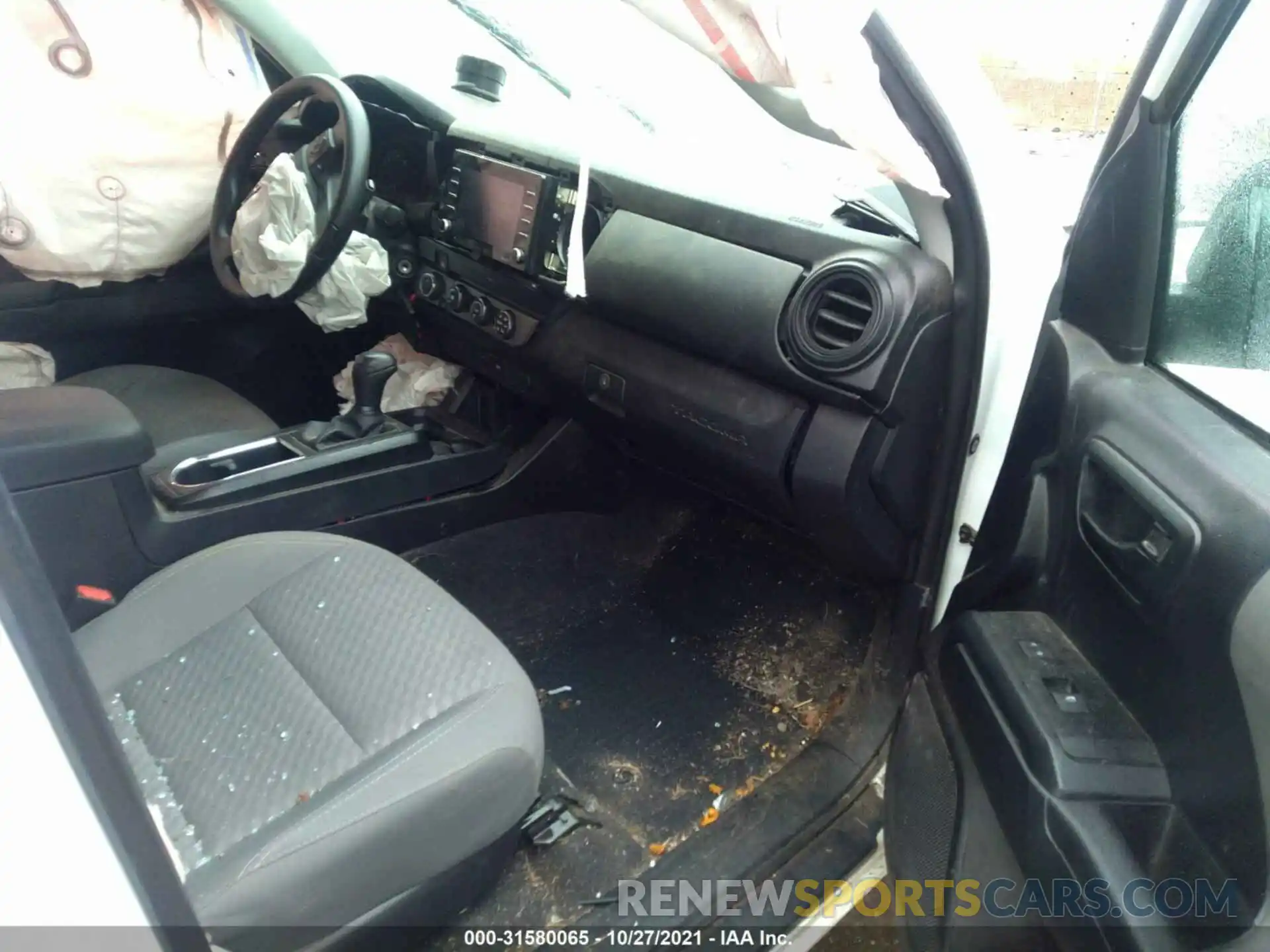 5 Photograph of a damaged car 5TFSX5EN8LX071108 TOYOTA TACOMA 4WD 2020