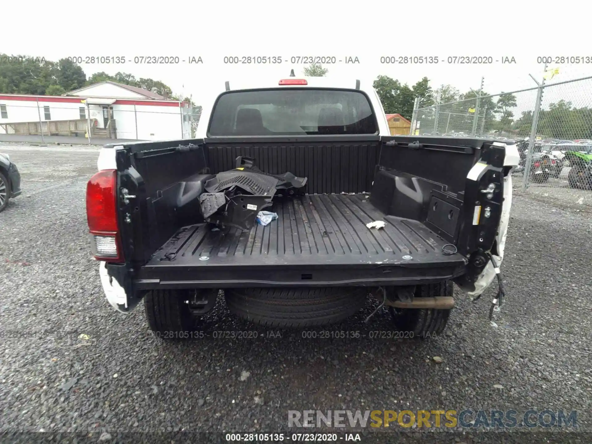 6 Photograph of a damaged car 5TFSX5EN8LX071609 TOYOTA TACOMA 4WD 2020