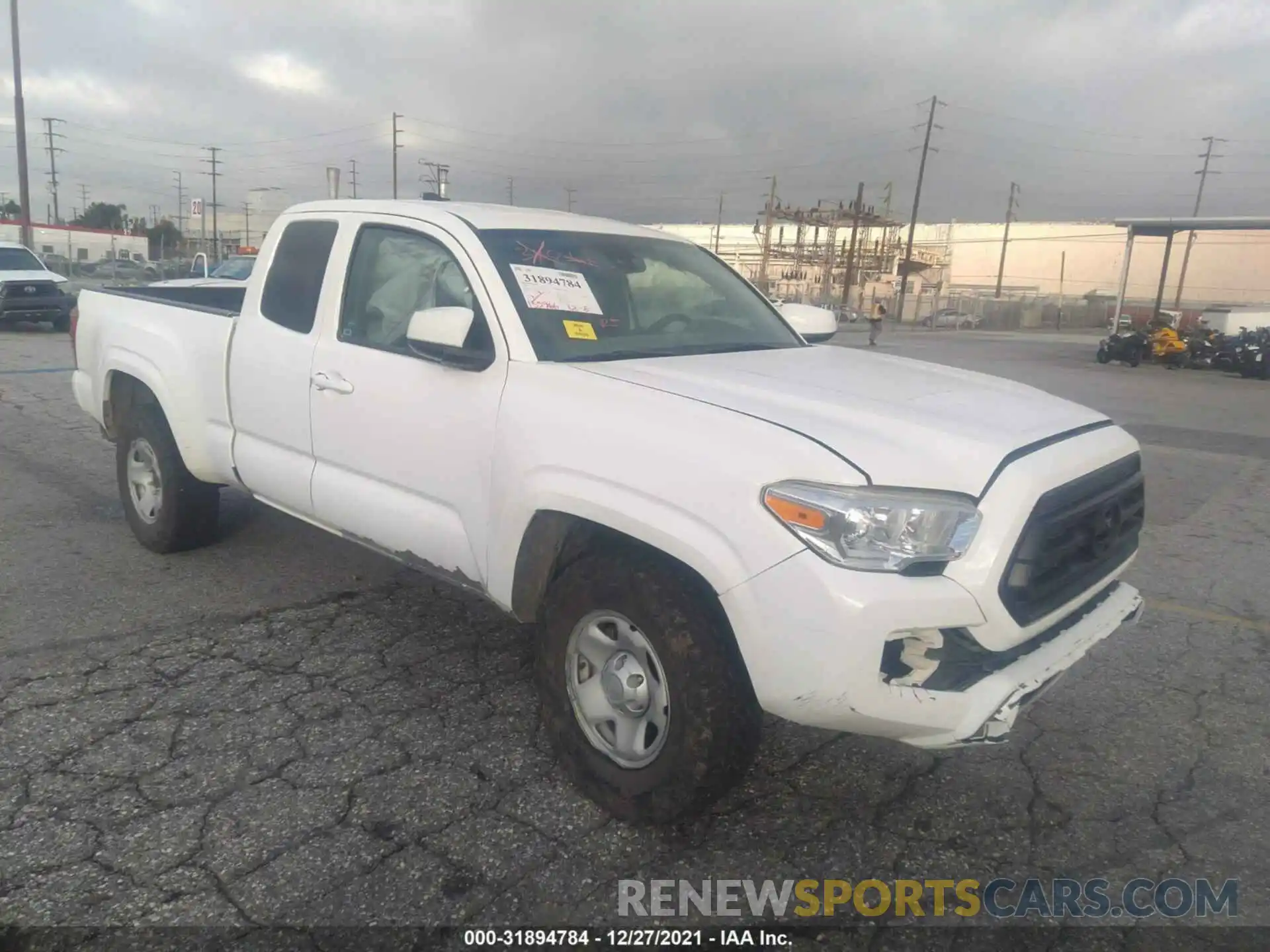 1 Photograph of a damaged car 5TFSX5EN8LX072145 TOYOTA TACOMA 4WD 2020