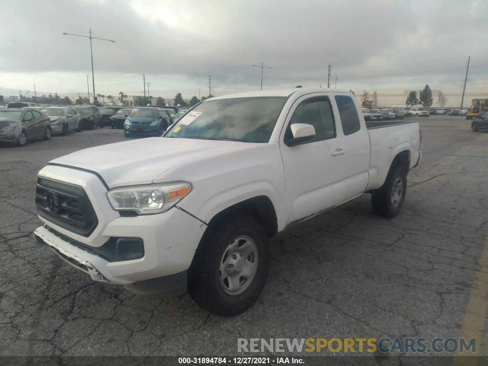 2 Photograph of a damaged car 5TFSX5EN8LX072145 TOYOTA TACOMA 4WD 2020