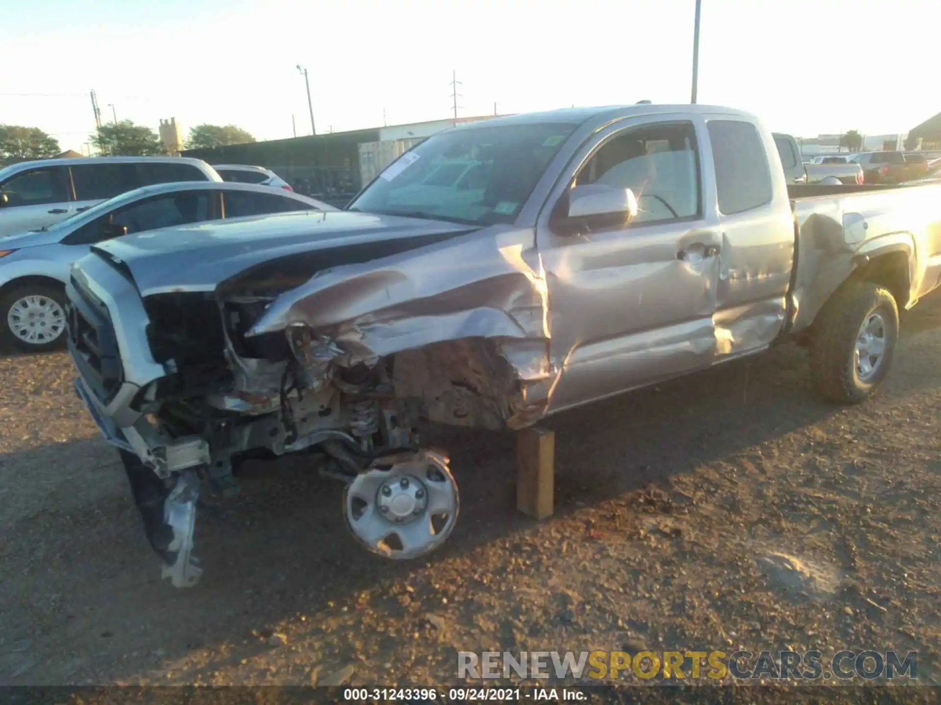 6 Photograph of a damaged car 5TFSX5EN9LX072316 TOYOTA TACOMA 4WD 2020