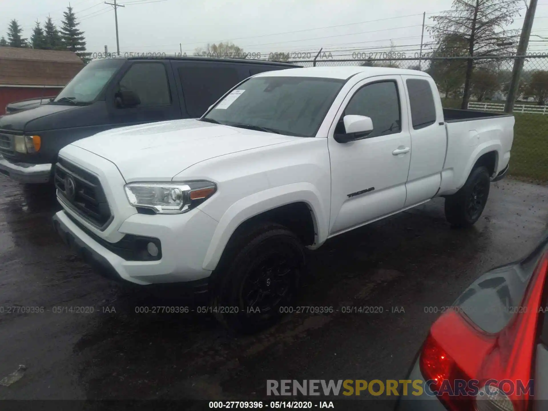 2 Photograph of a damaged car 5TFSZ5AN7LX223931 TOYOTA TACOMA 4WD 2020