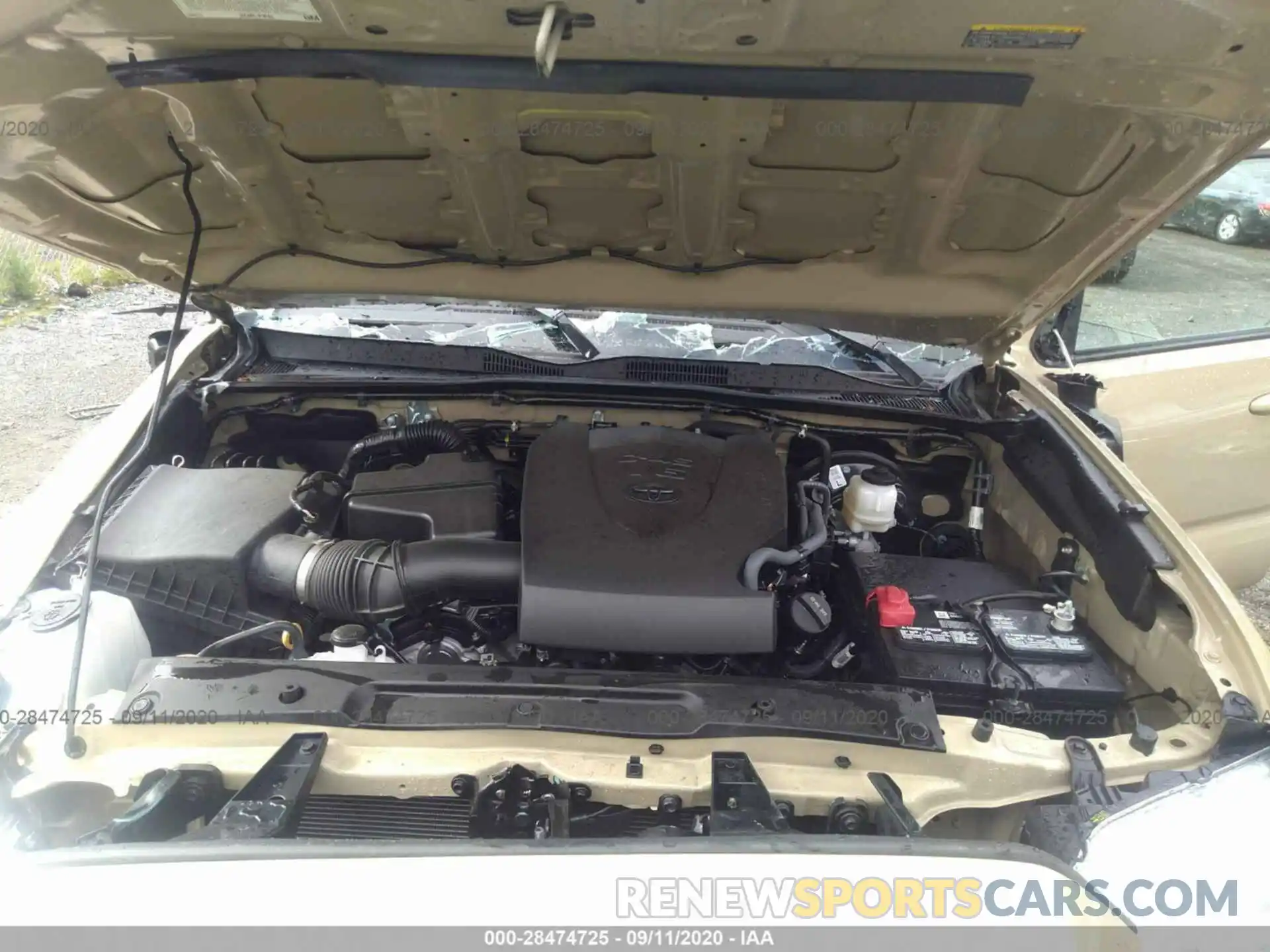 10 Photograph of a damaged car 5TFSZ5ANXLX216519 TOYOTA TACOMA 4WD 2020