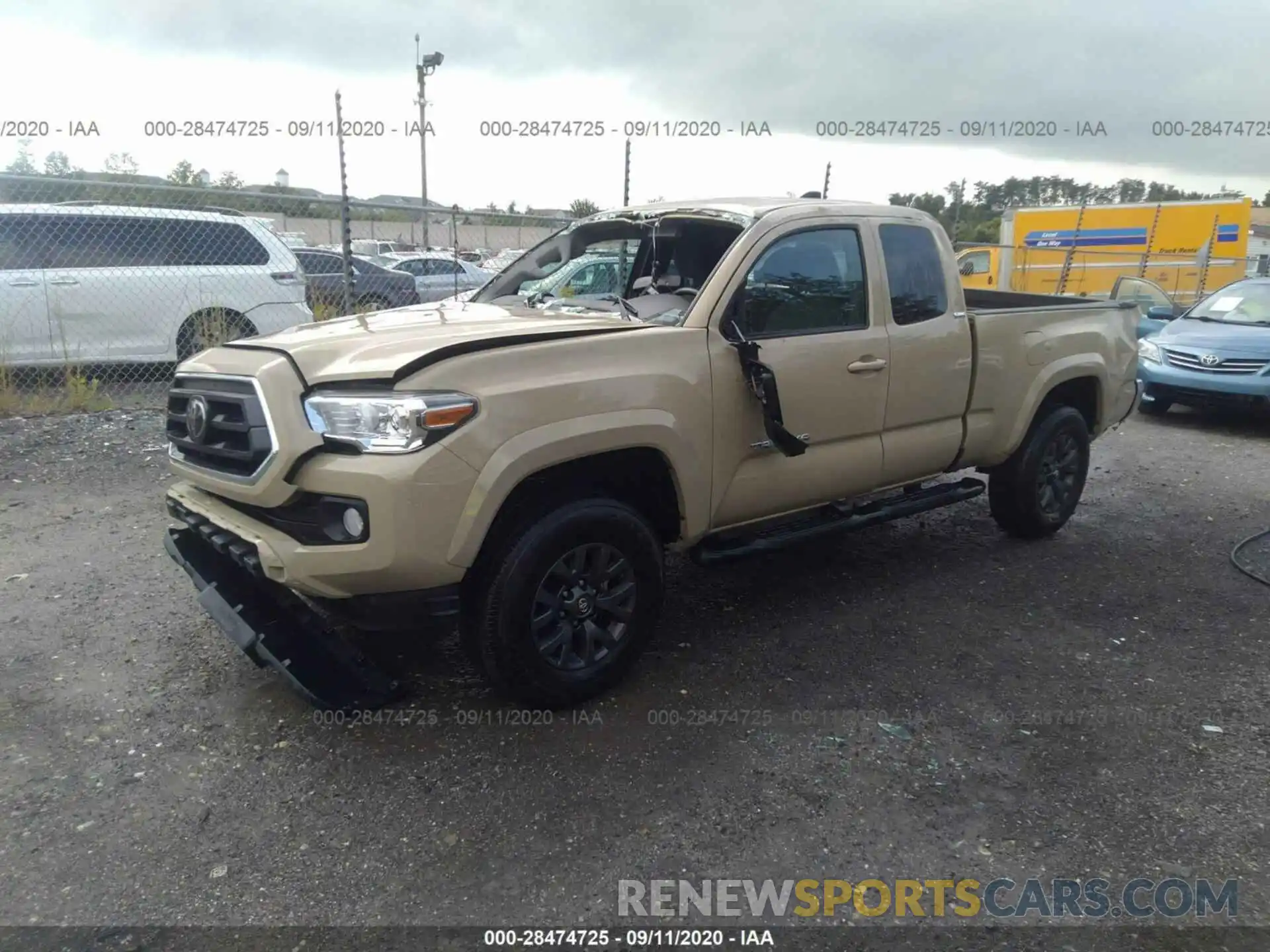 2 Photograph of a damaged car 5TFSZ5ANXLX216519 TOYOTA TACOMA 4WD 2020