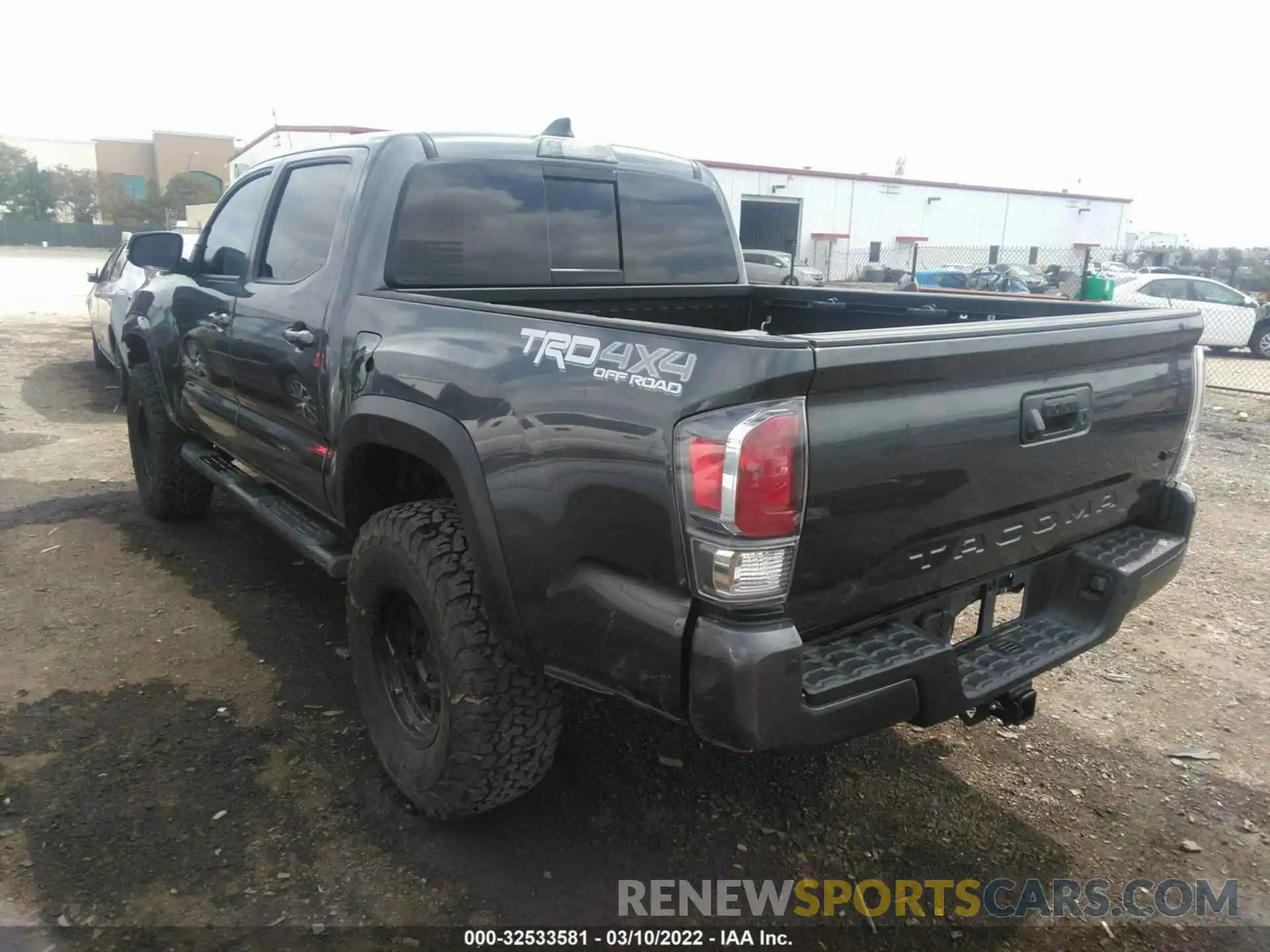 3 Photograph of a damaged car 3TMCZ5AN0MM380017 TOYOTA TACOMA 4WD 2021