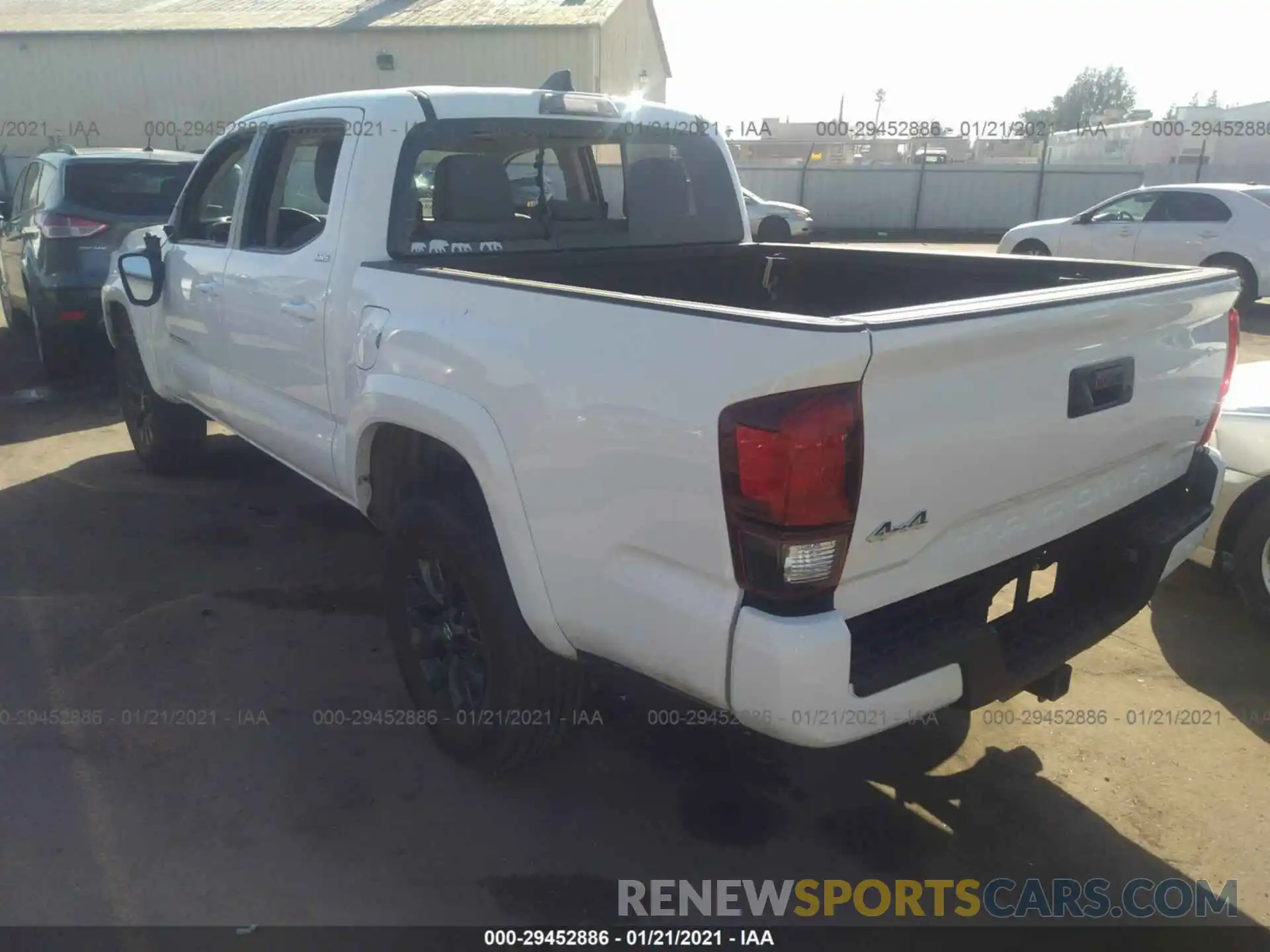 3 Photograph of a damaged car 3TMCZ5AN0MM384942 TOYOTA TACOMA 4WD 2021