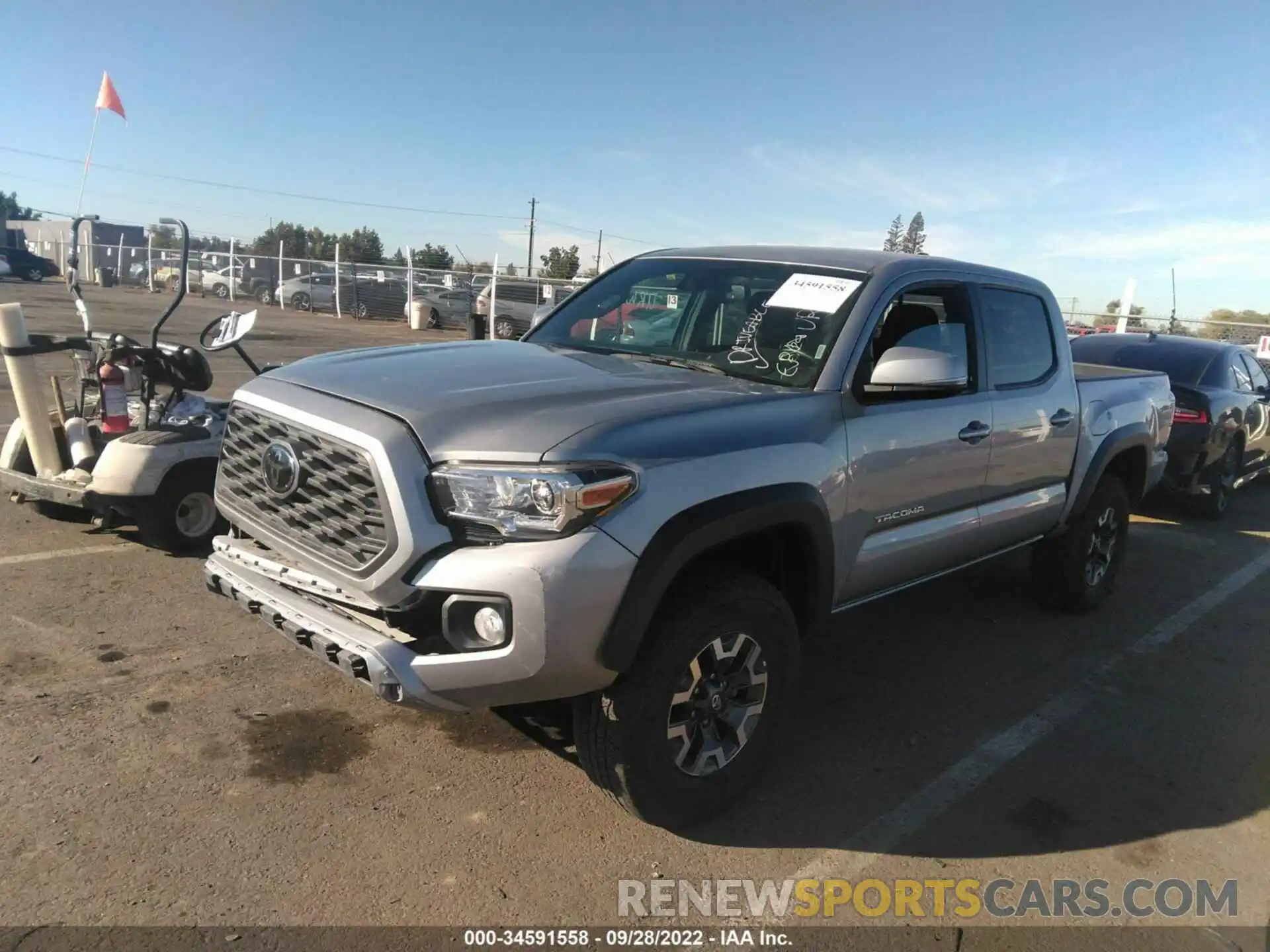 2 Photograph of a damaged car 3TMCZ5AN0MM401724 TOYOTA TACOMA 4WD 2021