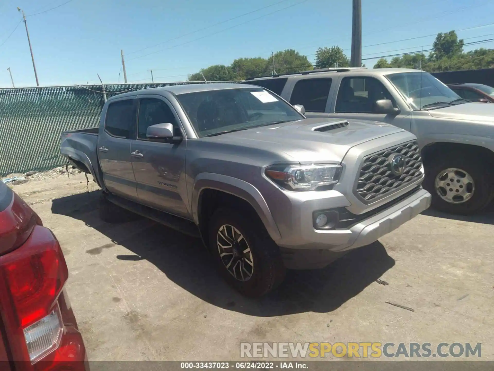 1 Photograph of a damaged car 3TMCZ5AN0MM405269 TOYOTA TACOMA 4WD 2021