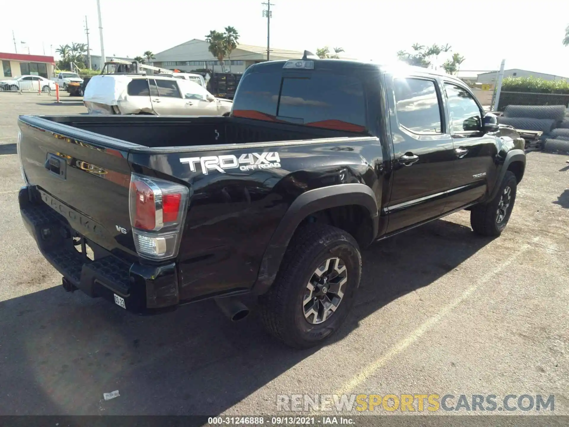 4 Фотография поврежденного автомобиля 3TMCZ5AN0MM408706 TOYOTA TACOMA 4WD 2021