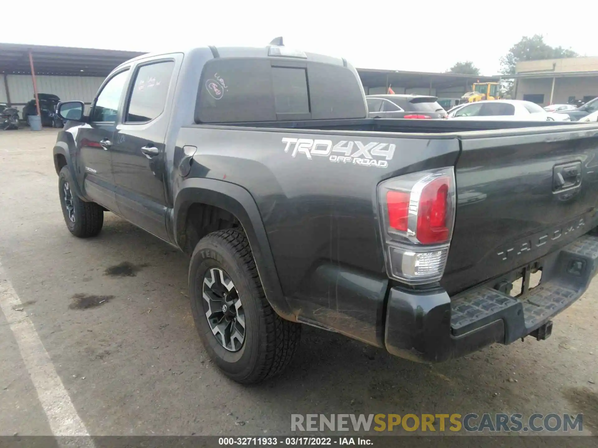 3 Photograph of a damaged car 3TMCZ5AN0MM417986 TOYOTA TACOMA 4WD 2021