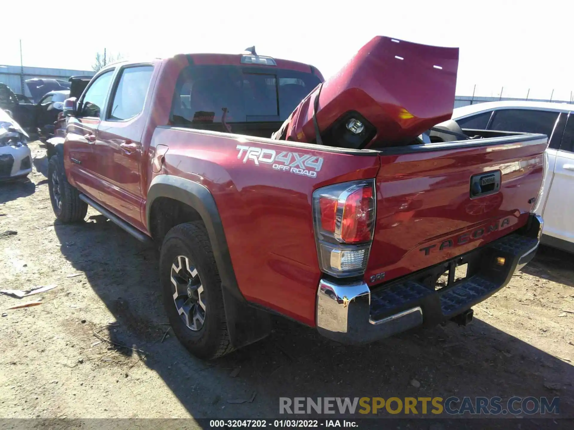 3 Photograph of a damaged car 3TMCZ5AN0MM440085 TOYOTA TACOMA 4WD 2021