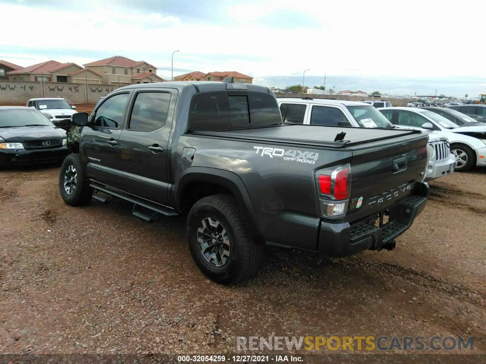 3 Photograph of a damaged car 3TMCZ5AN0MM452284 TOYOTA TACOMA 4WD 2021