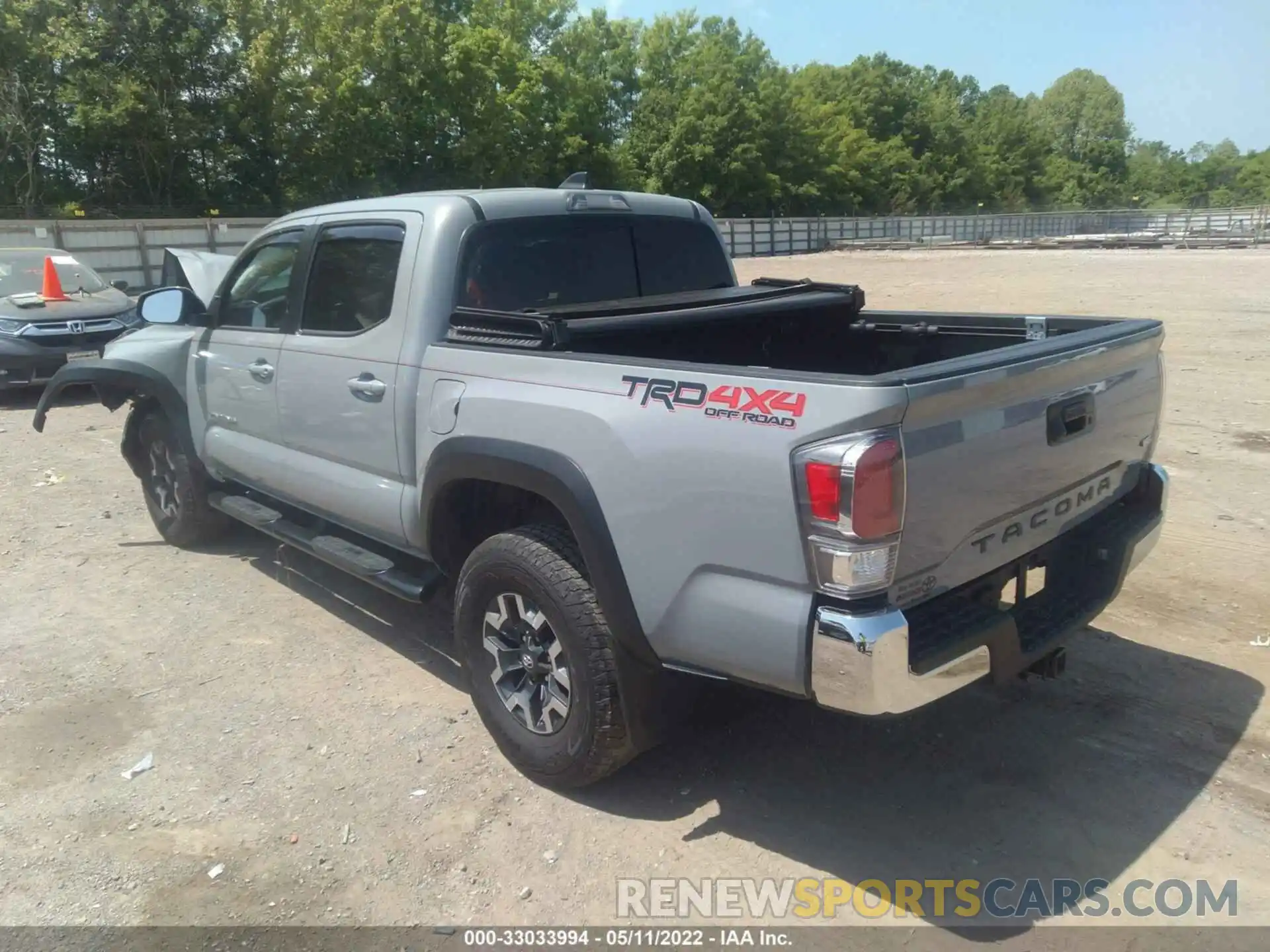 3 Photograph of a damaged car 3TMCZ5AN1MM372279 TOYOTA TACOMA 4WD 2021