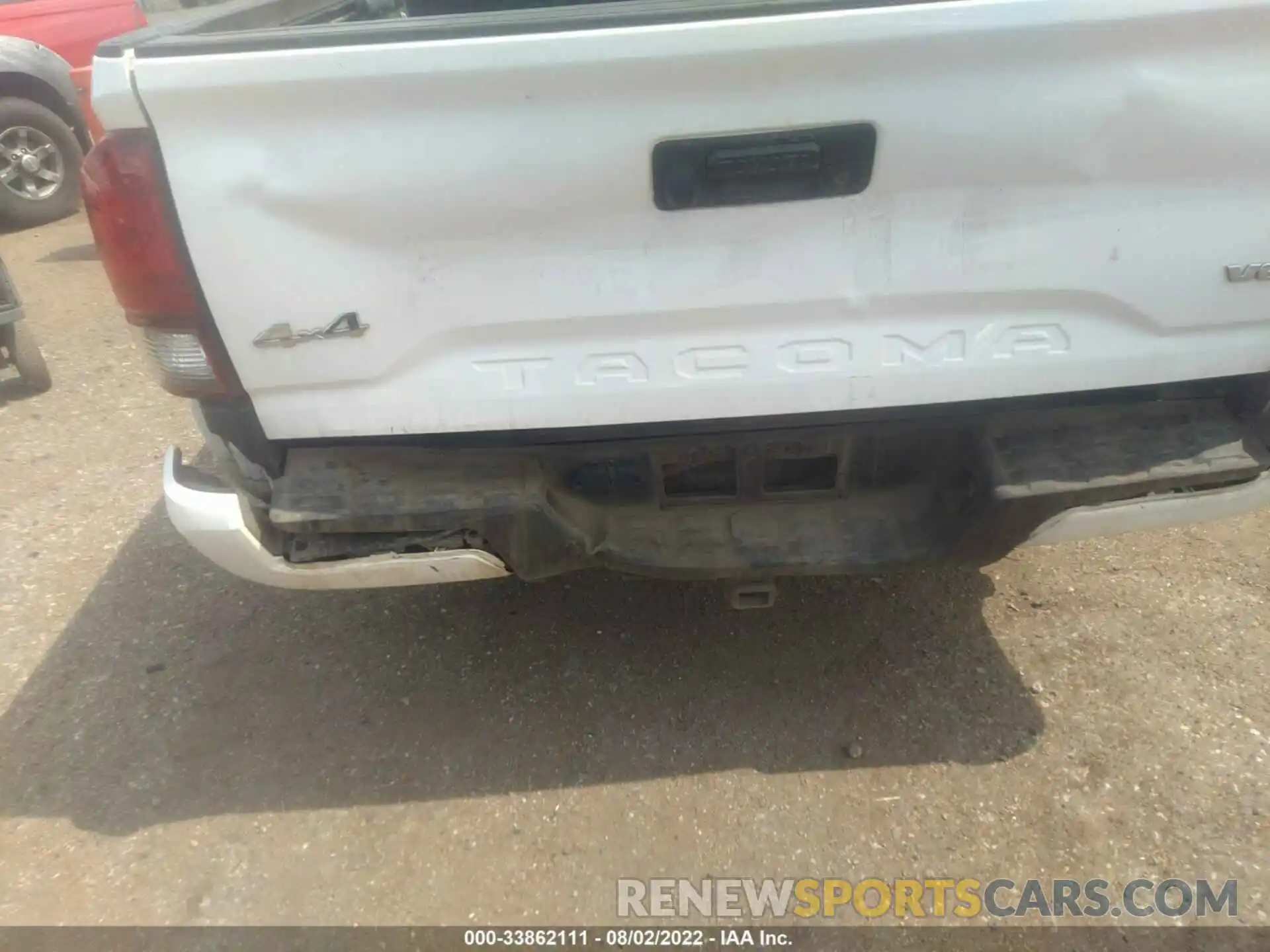 6 Photograph of a damaged car 3TMCZ5AN1MM376266 TOYOTA TACOMA 4WD 2021