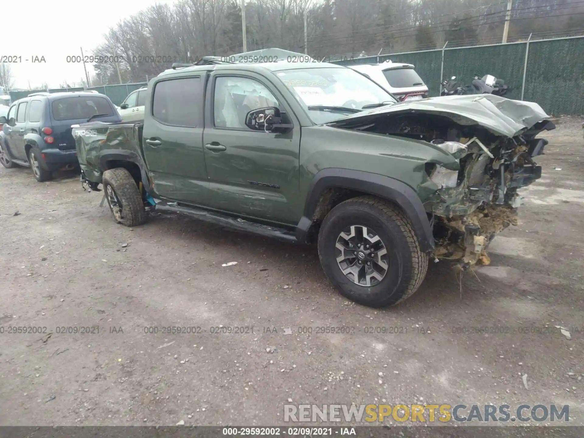 1 Фотография поврежденного автомобиля 3TMCZ5AN1MM378440 TOYOTA TACOMA 4WD 2021