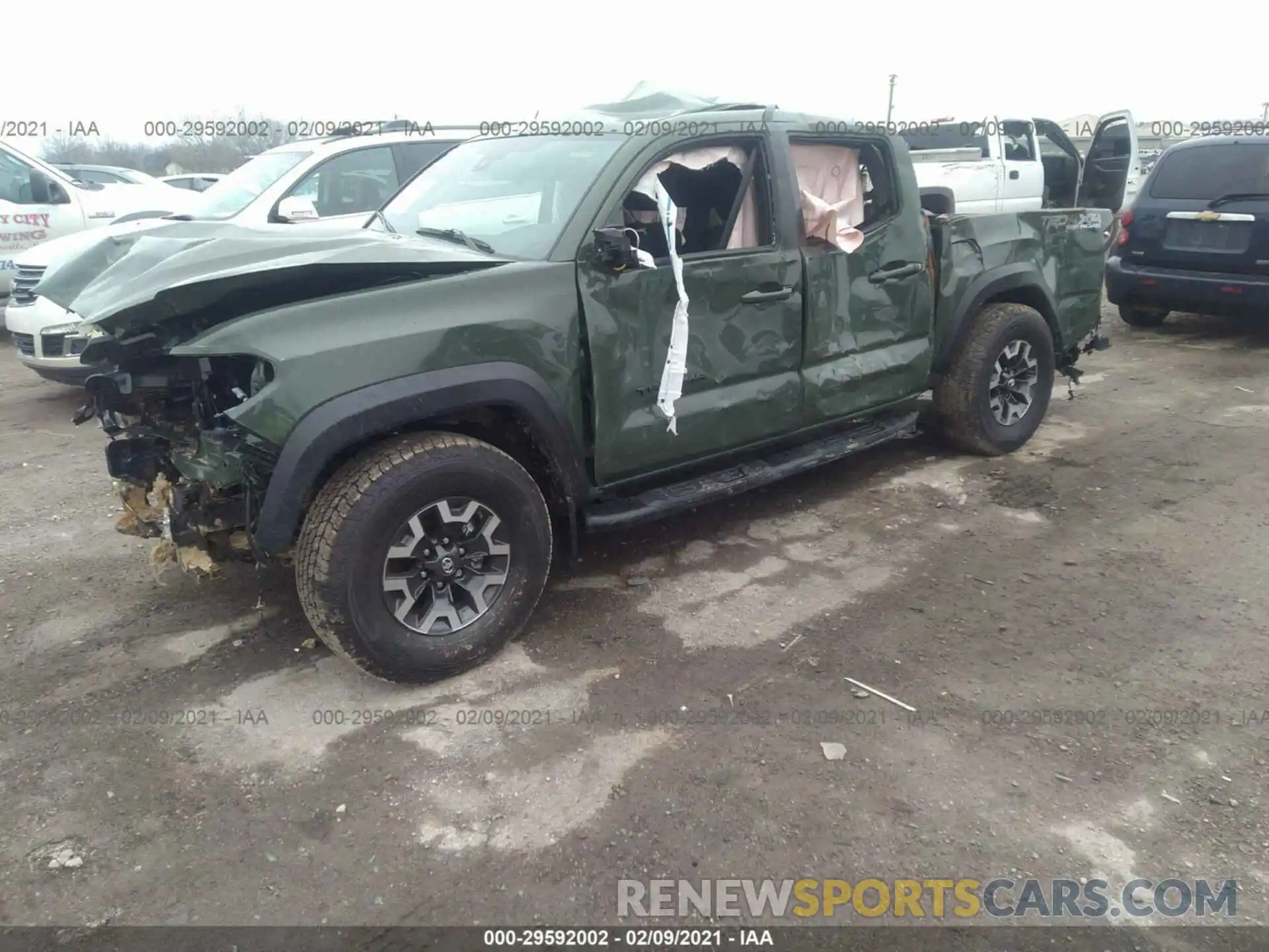 2 Фотография поврежденного автомобиля 3TMCZ5AN1MM378440 TOYOTA TACOMA 4WD 2021