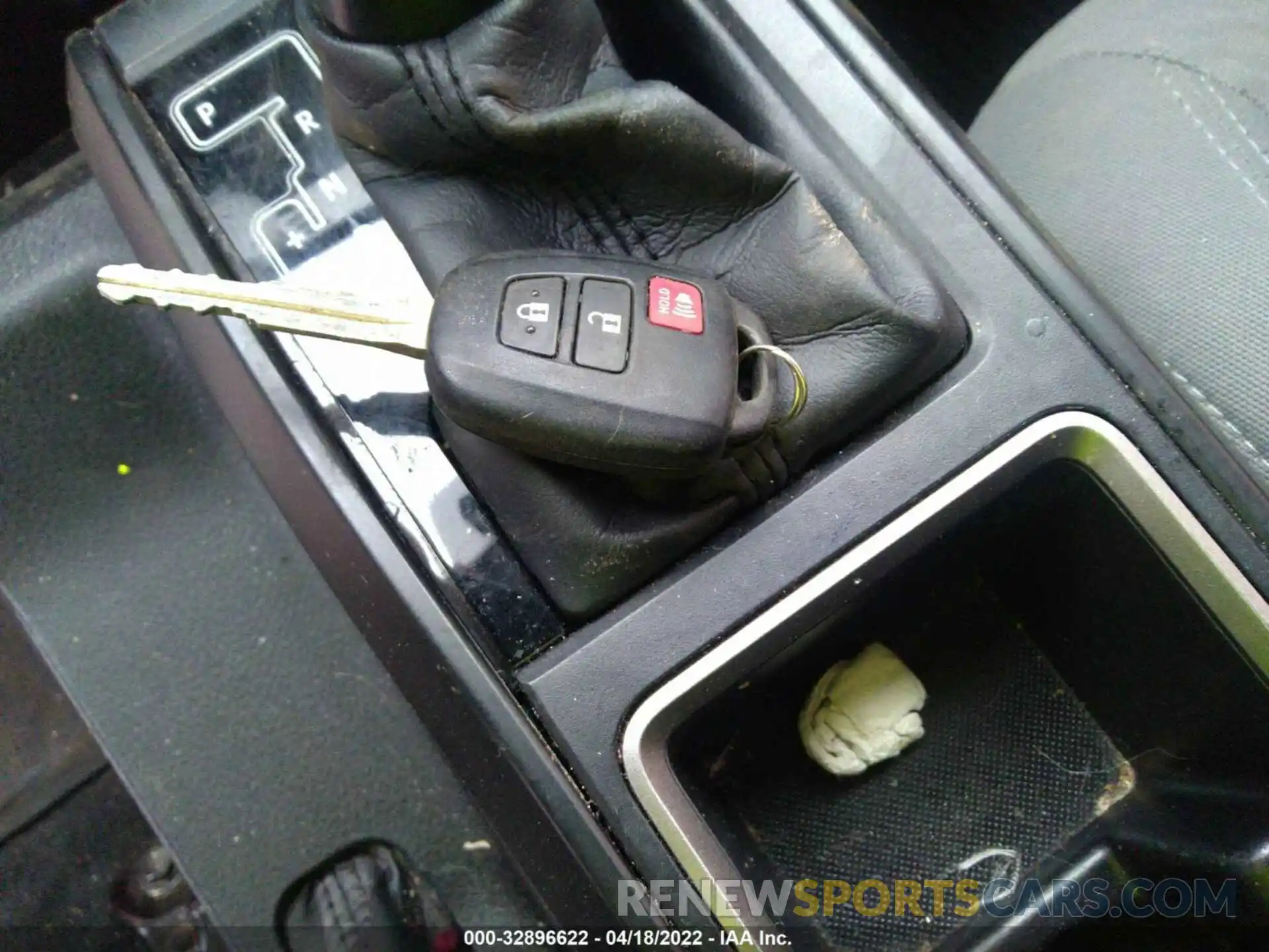 11 Photograph of a damaged car 3TMCZ5AN1MM380561 TOYOTA TACOMA 4WD 2021