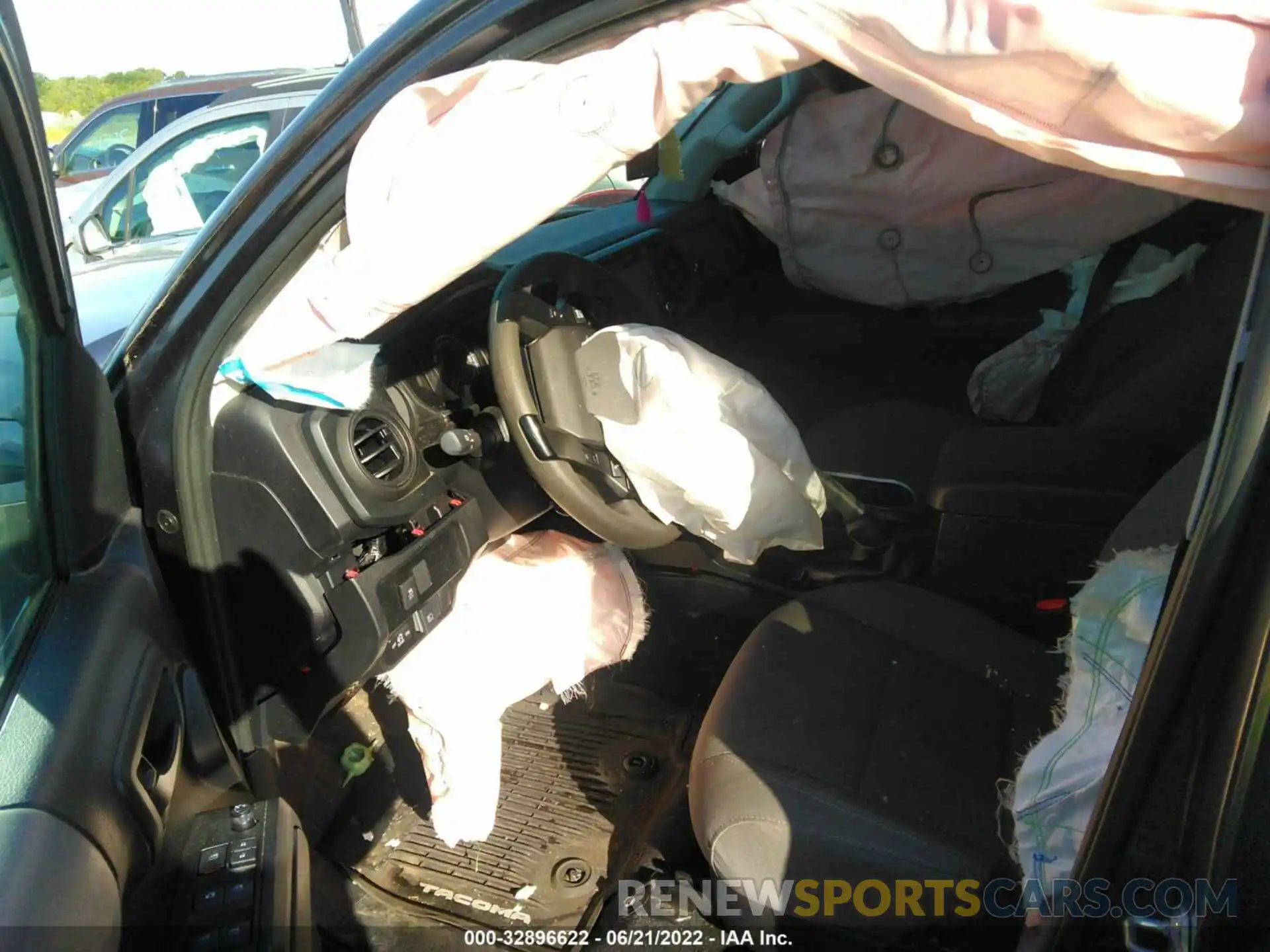 5 Photograph of a damaged car 3TMCZ5AN1MM380561 TOYOTA TACOMA 4WD 2021