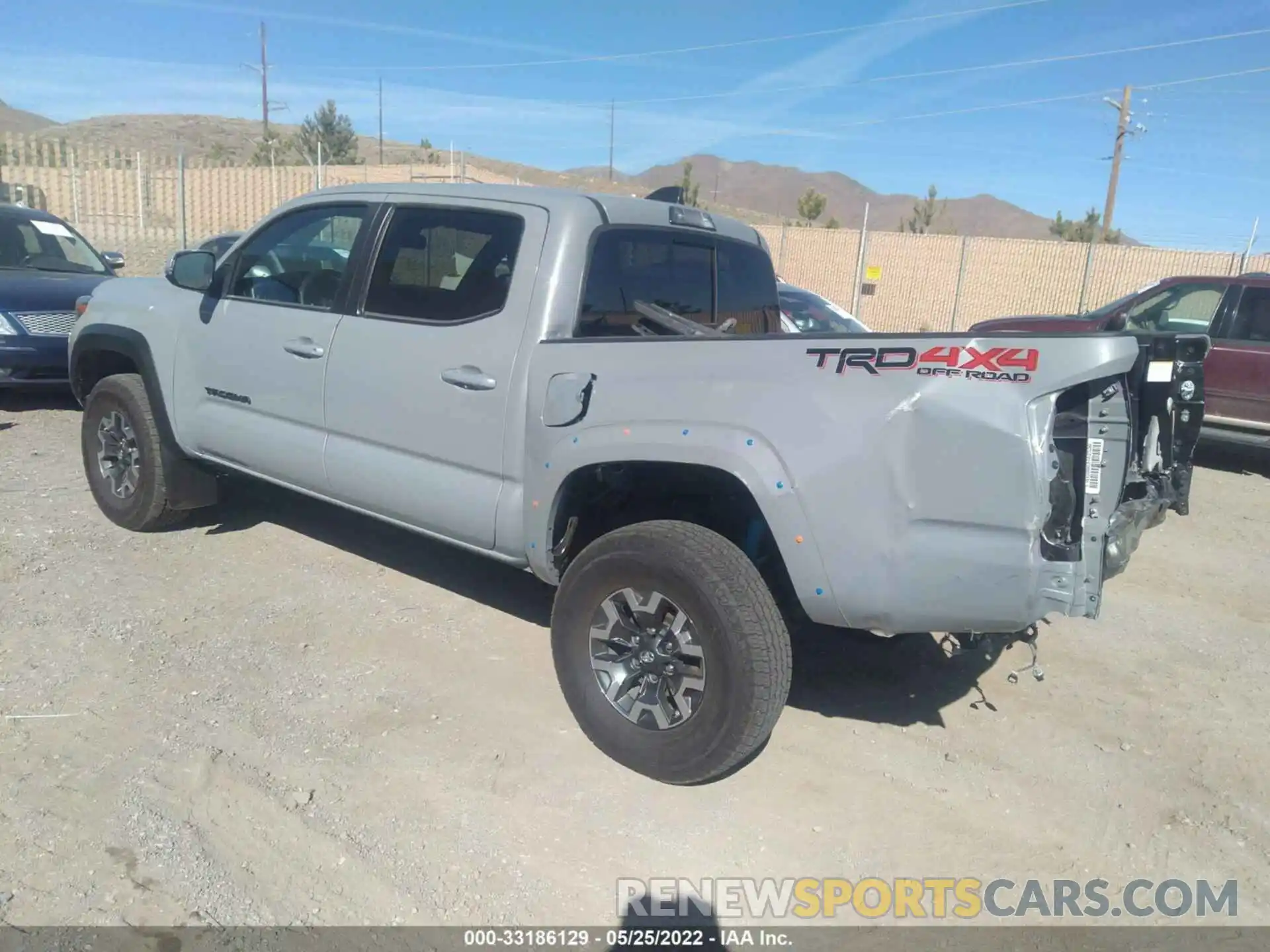 3 Photograph of a damaged car 3TMCZ5AN1MM383329 TOYOTA TACOMA 4WD 2021