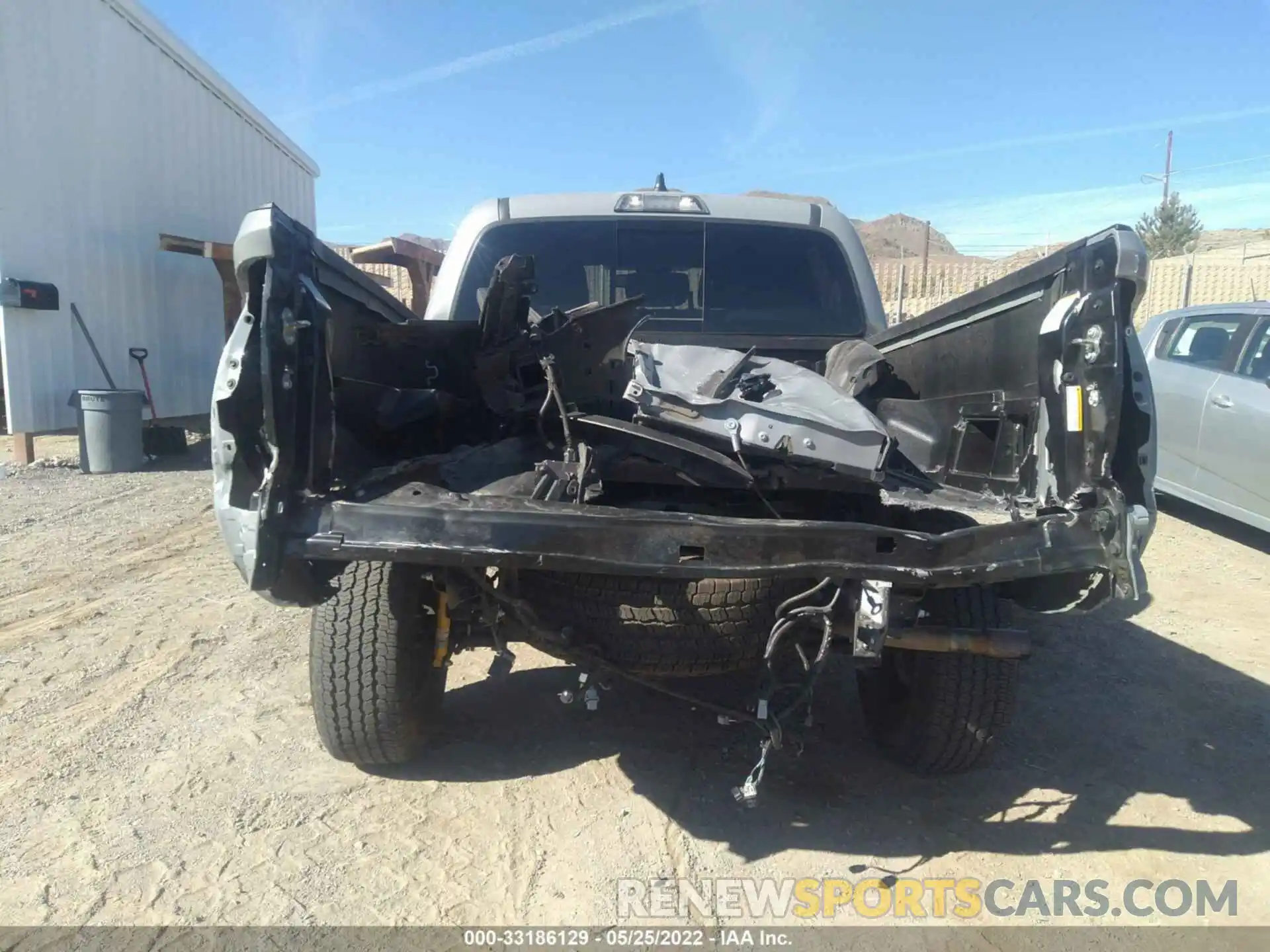 6 Photograph of a damaged car 3TMCZ5AN1MM383329 TOYOTA TACOMA 4WD 2021