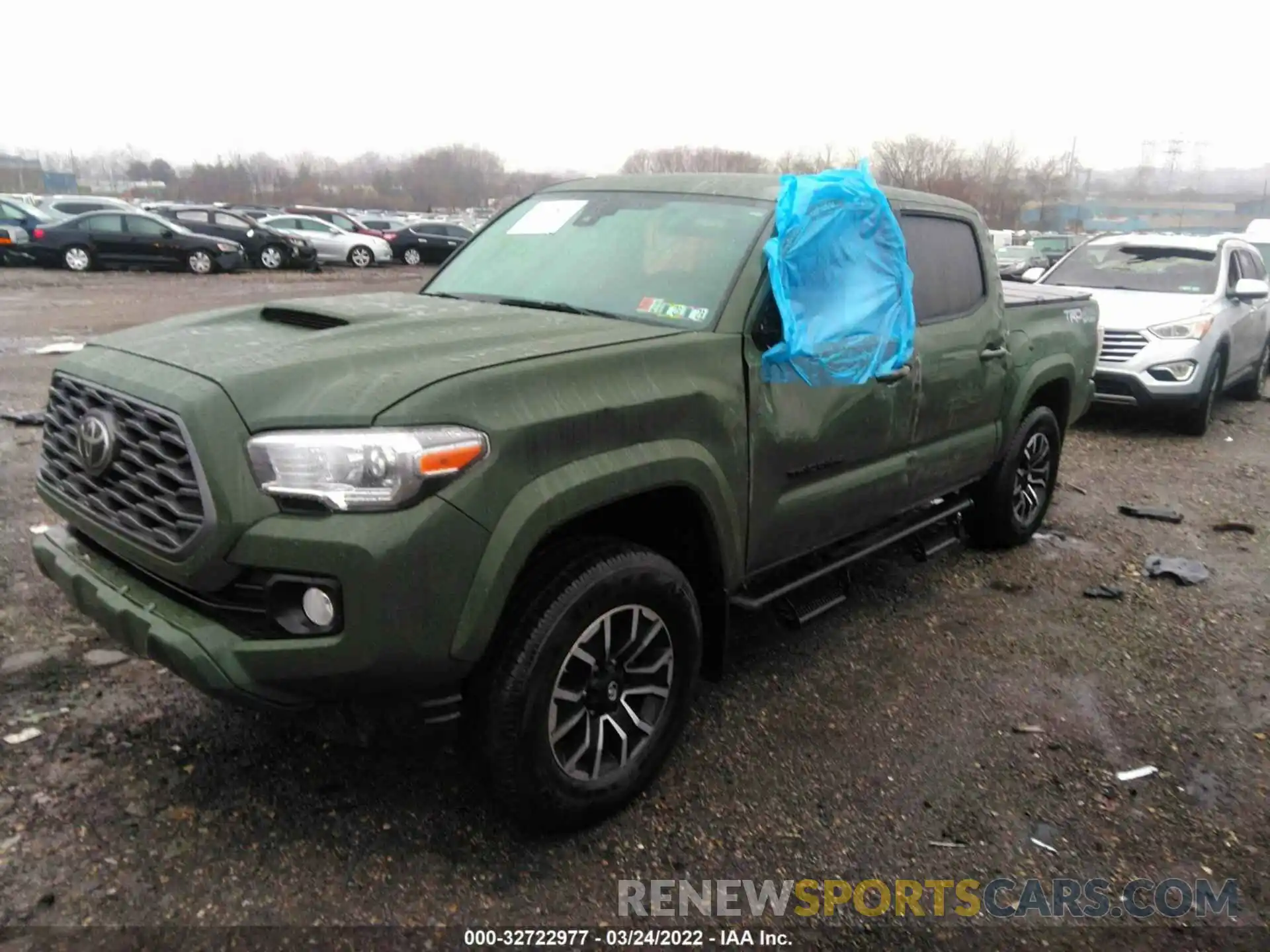 2 Photograph of a damaged car 3TMCZ5AN1MM385517 TOYOTA TACOMA 4WD 2021