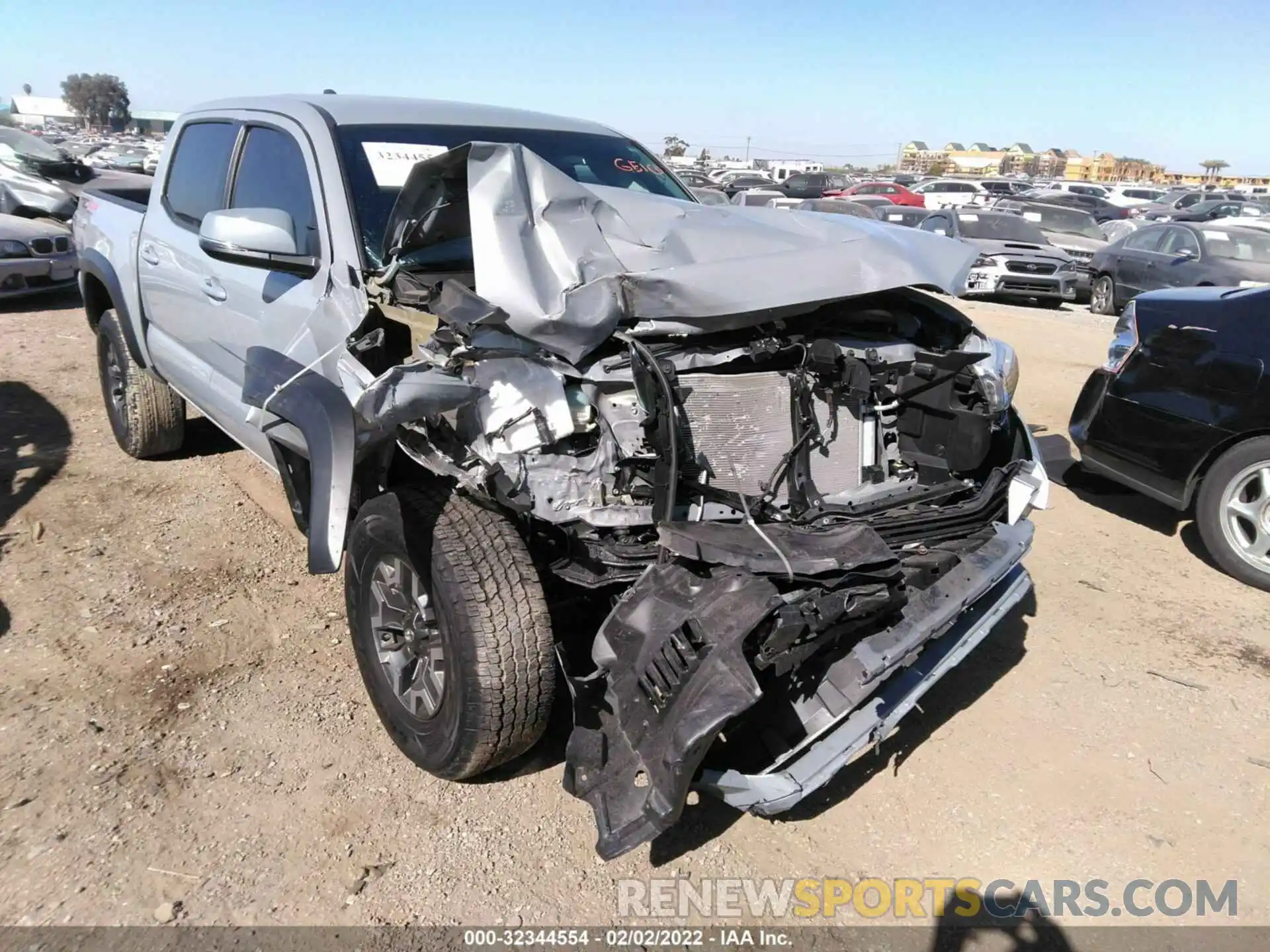 6 Photograph of a damaged car 3TMCZ5AN1MM393262 TOYOTA TACOMA 4WD 2021