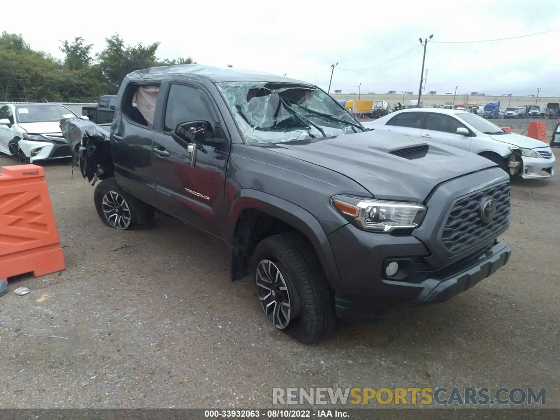 1 Photograph of a damaged car 3TMCZ5AN1MM397165 TOYOTA TACOMA 4WD 2021