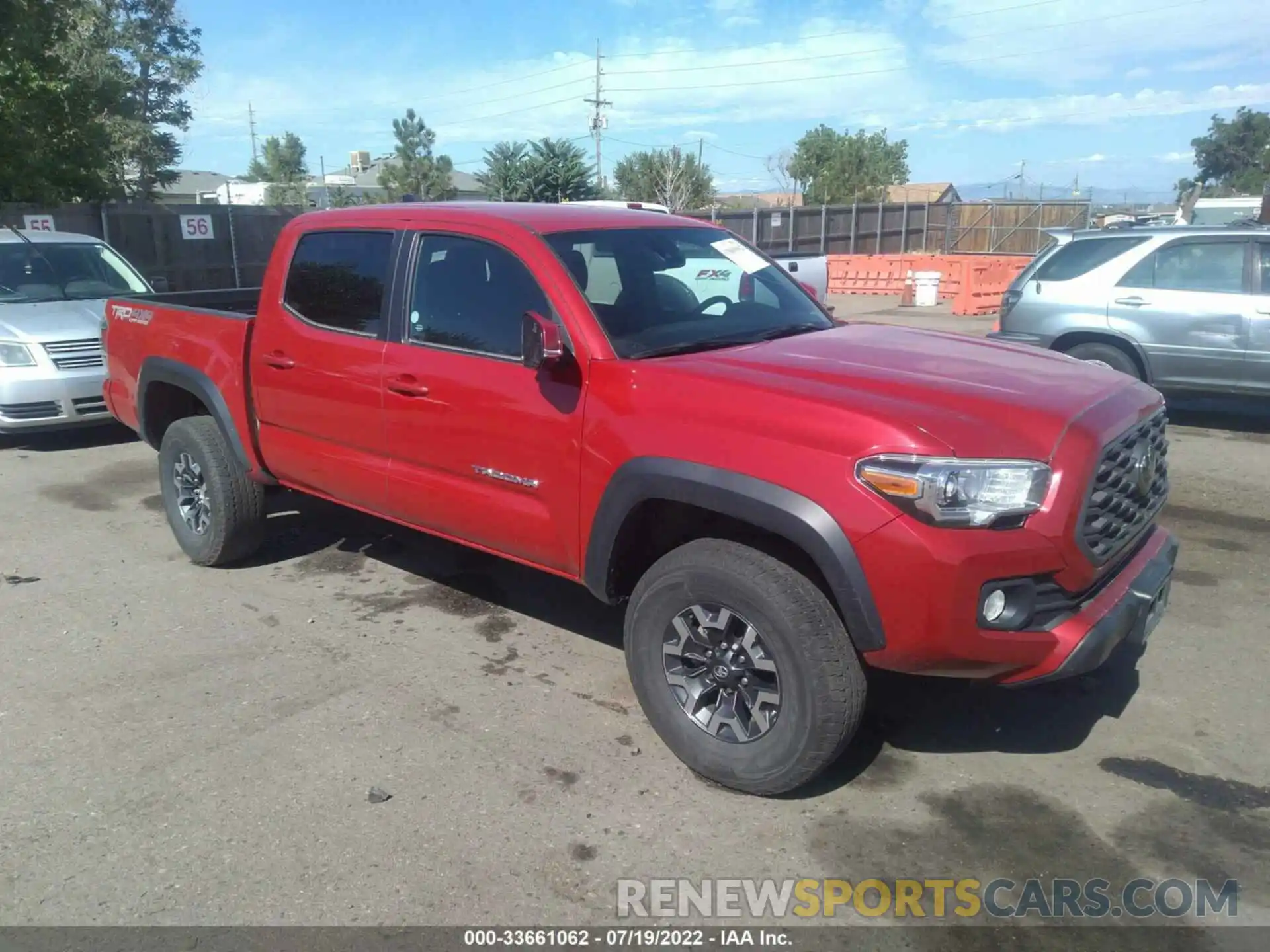 1 Photograph of a damaged car 3TMCZ5AN1MM401635 TOYOTA TACOMA 4WD 2021