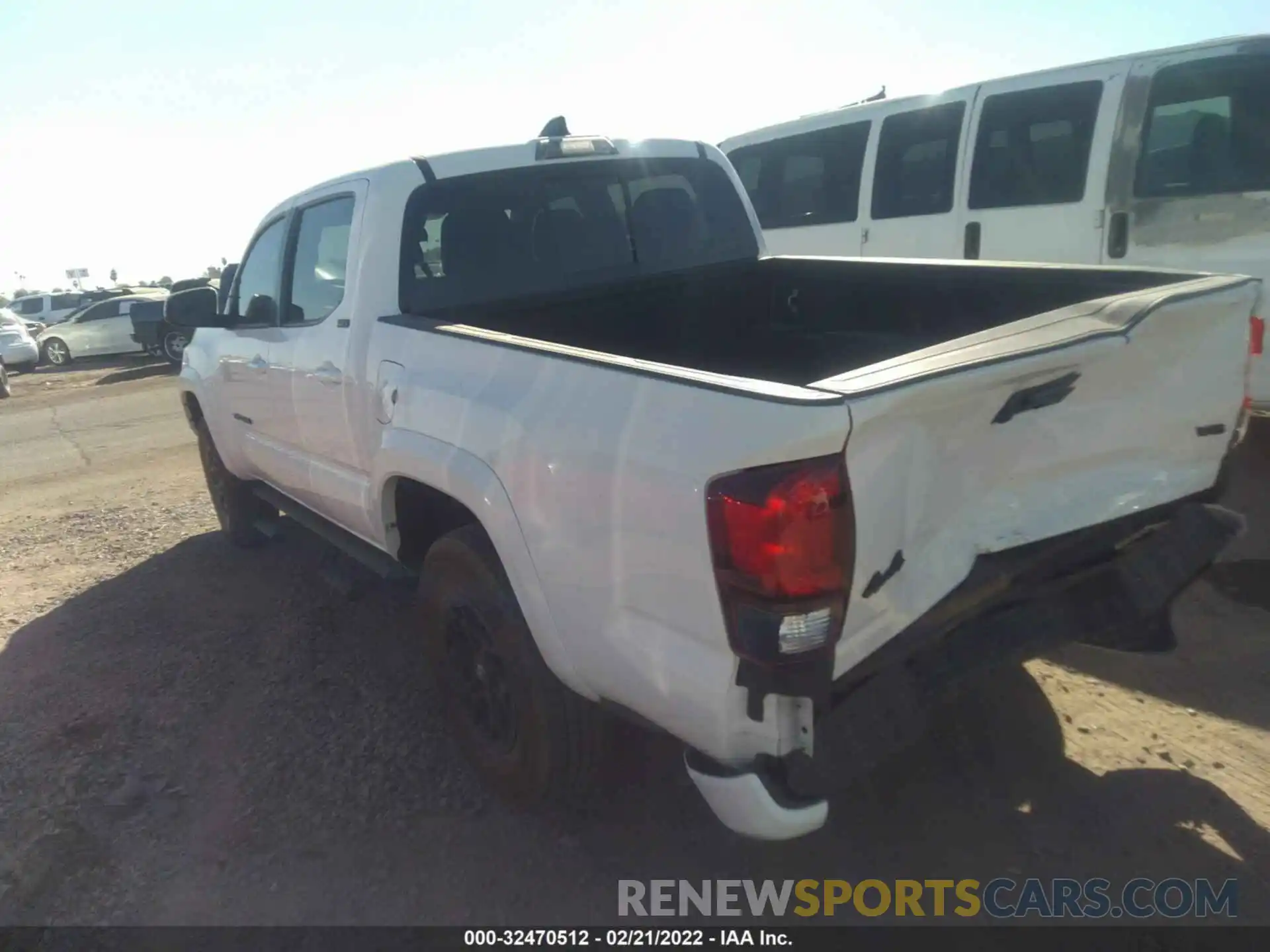 3 Photograph of a damaged car 3TMCZ5AN1MM410383 TOYOTA TACOMA 4WD 2021