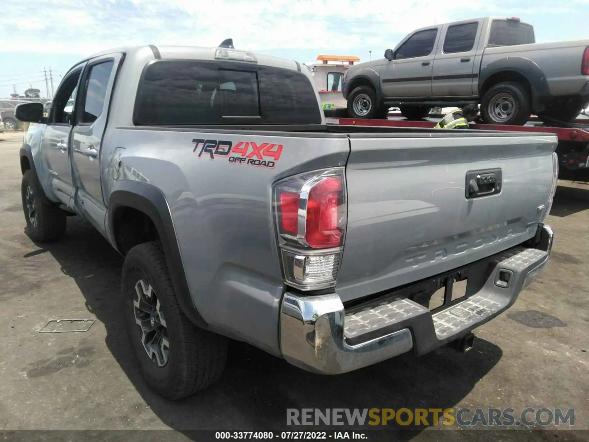 3 Photograph of a damaged car 3TMCZ5AN1MM430987 TOYOTA TACOMA 4WD 2021